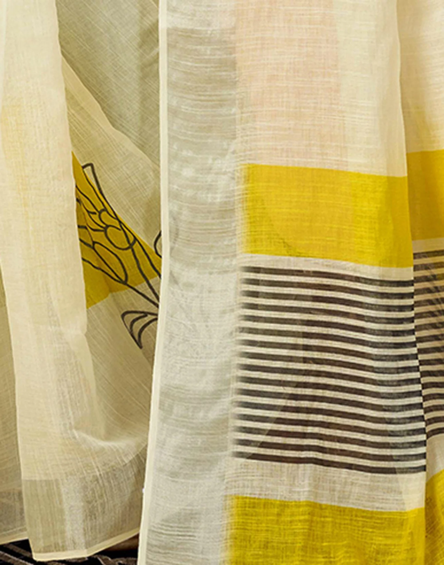 Ready to Wear White Linen Floral Printed Saree - Image 10