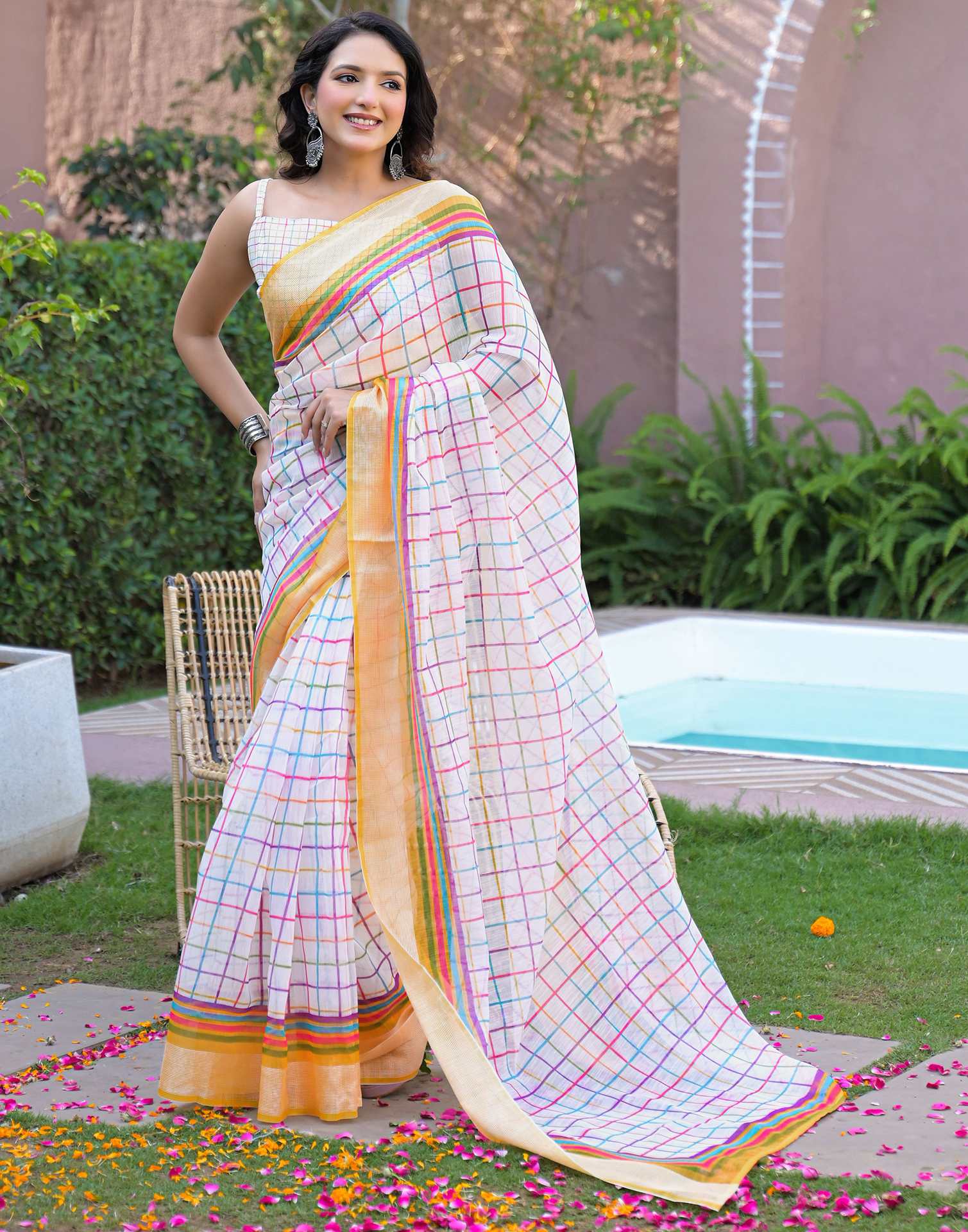 Ready To Wear White Linen Printed Embroidery Border Saree - Image 9
