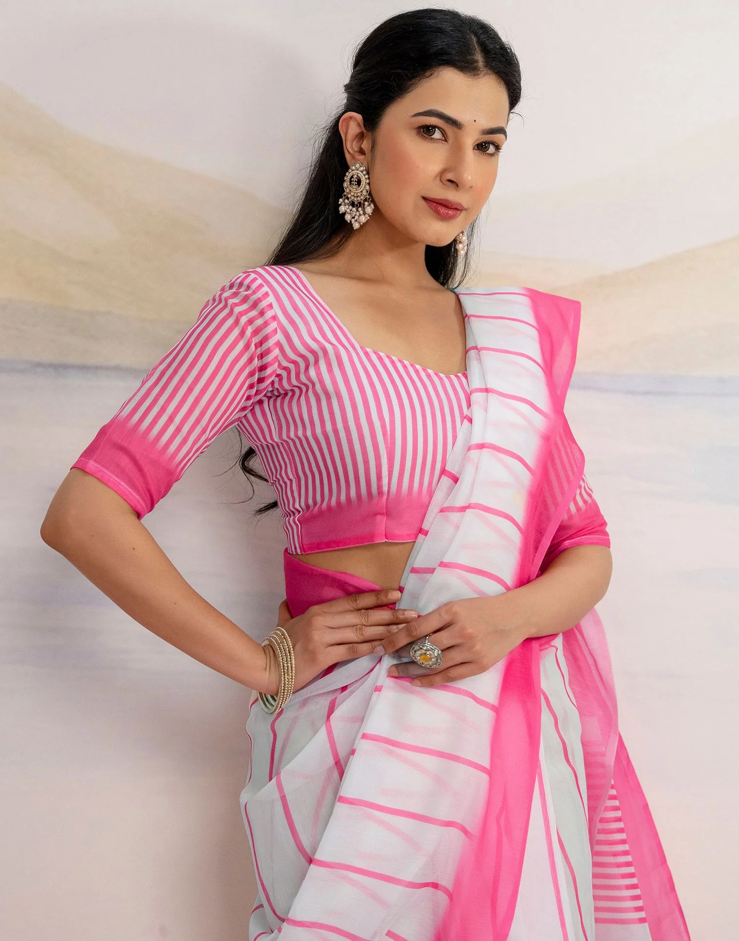 Ready To Wear White Linen Printed Saree - Image 10