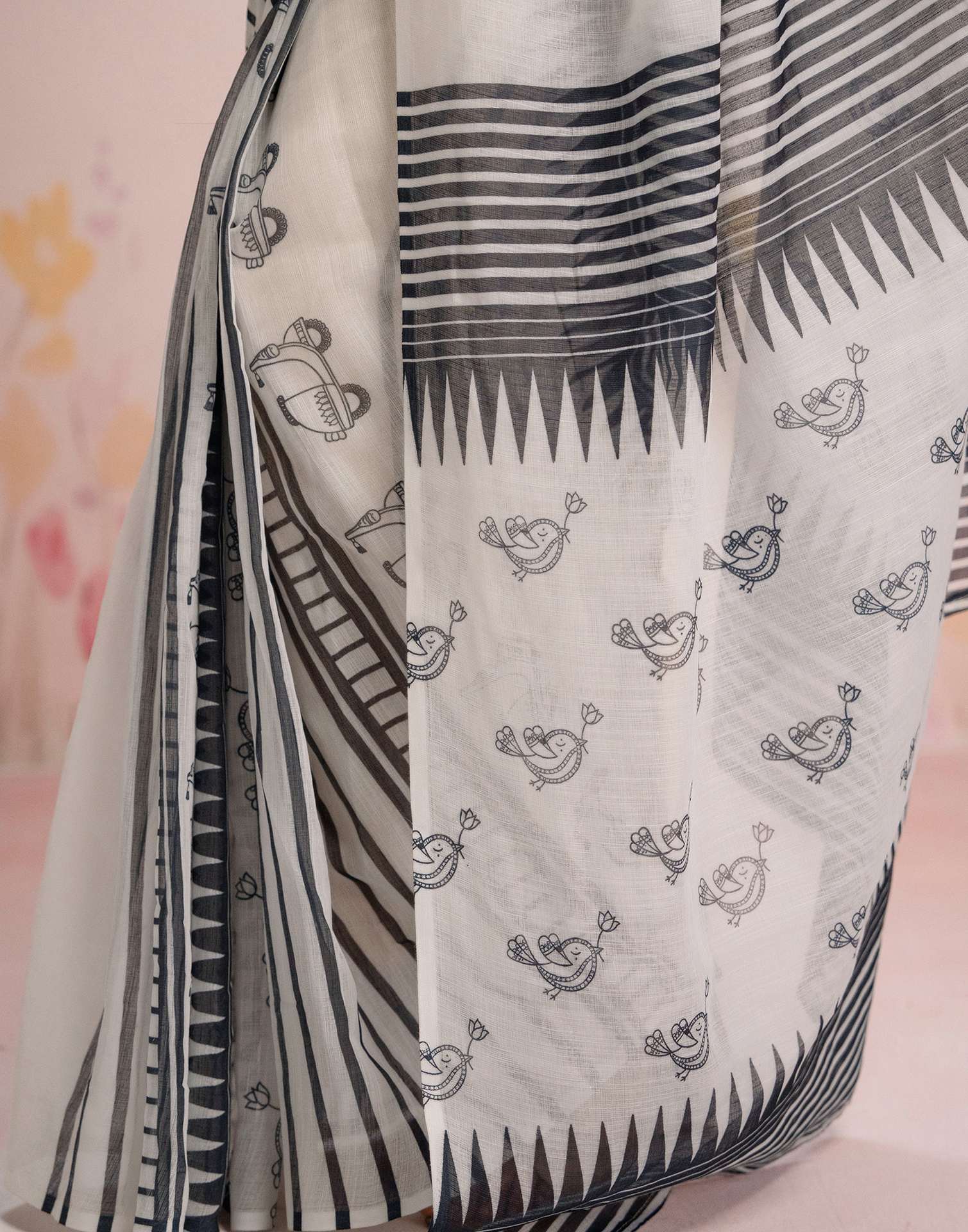 Ready To Wear White Linen Printed Saree - Image 12