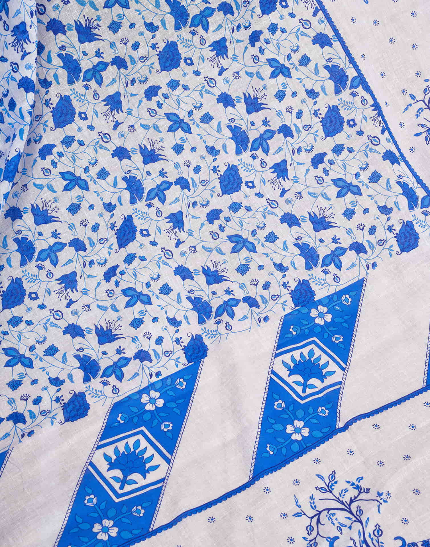 Ready To Wear White Pure Cotton Floral Printed Saree With Pocket - Image 12