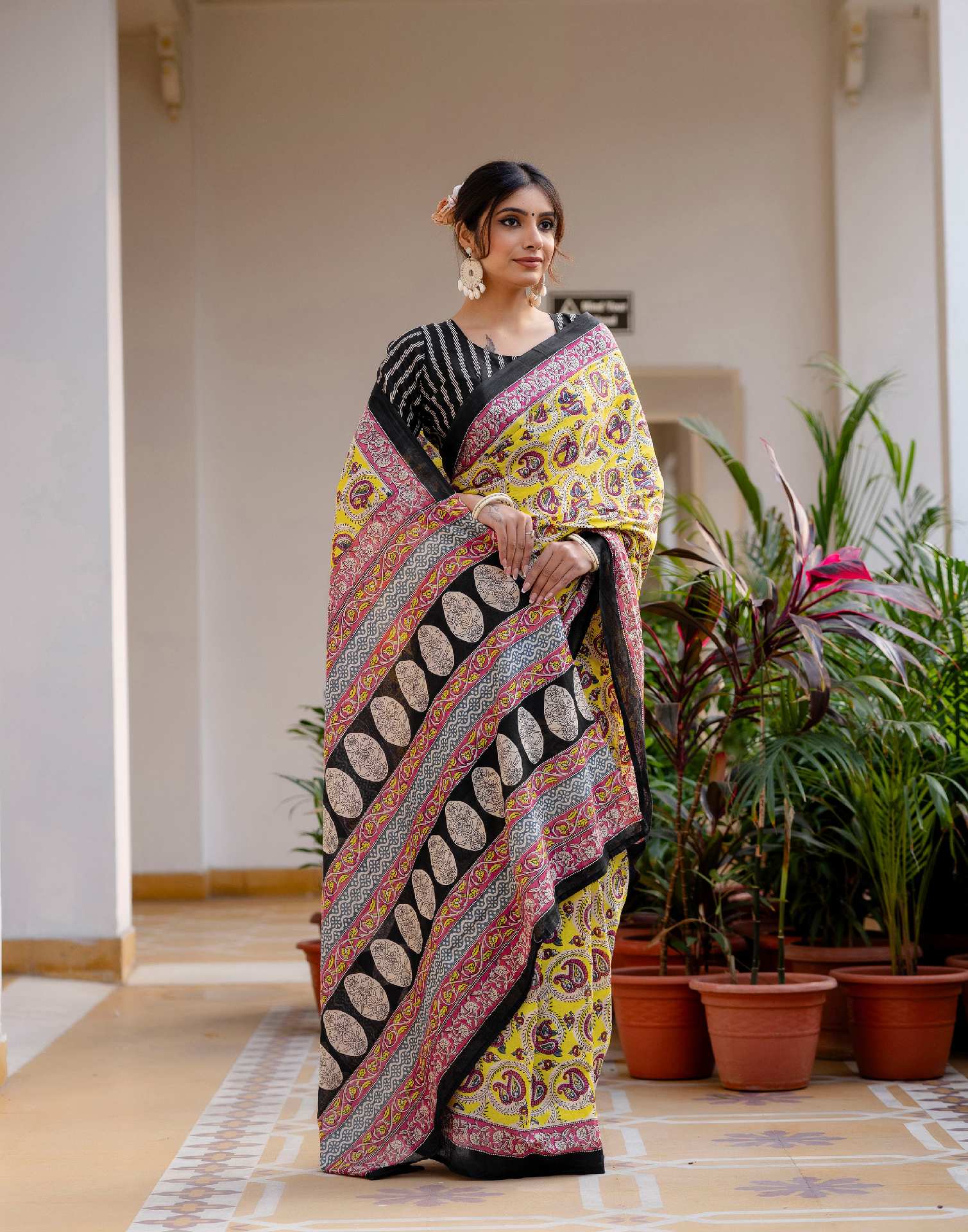 Ready To Wear Yellow Cotton Printed Saree - Image 8