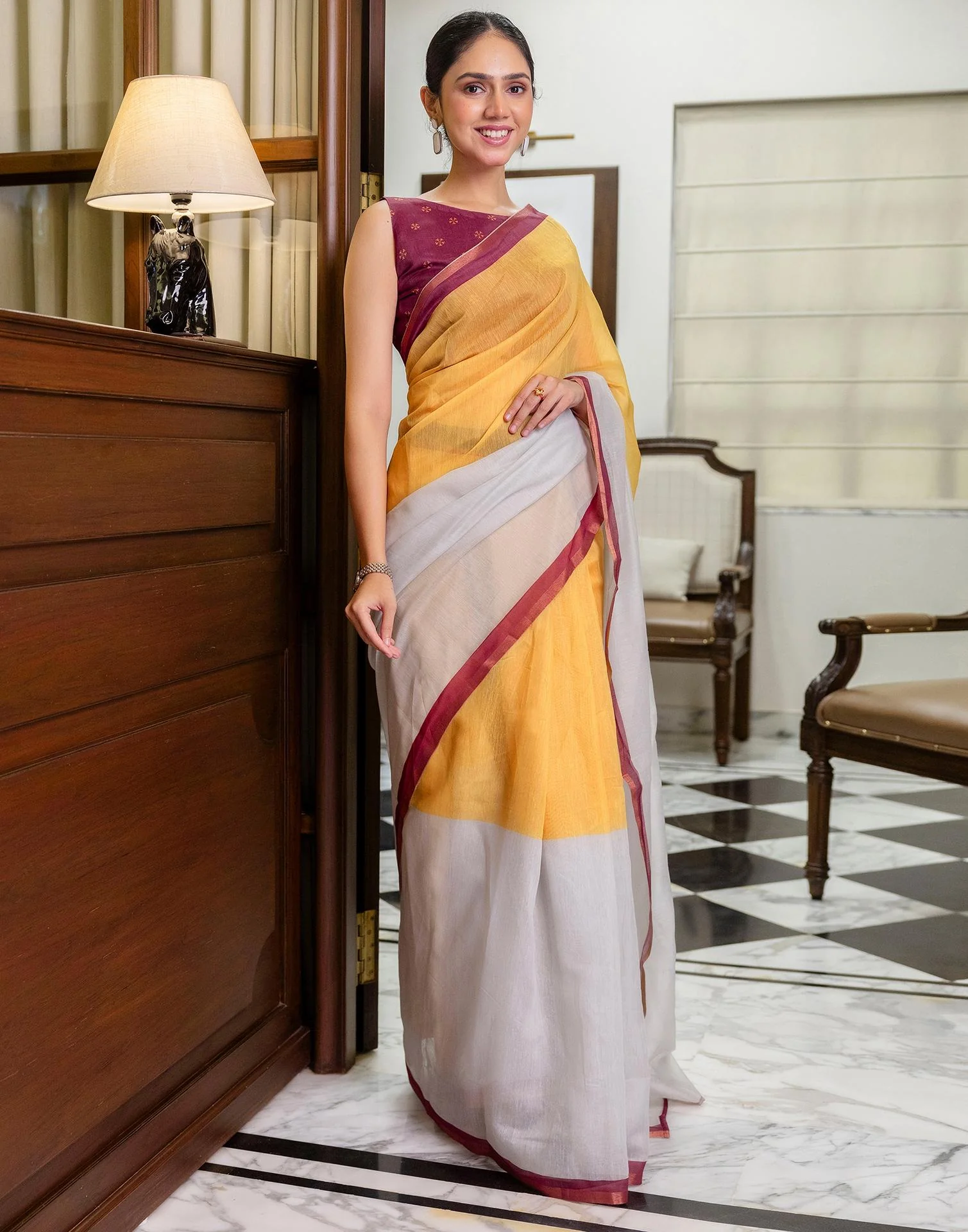 Ready To Wear Yellow Linen Zari Border Saree - Image 6