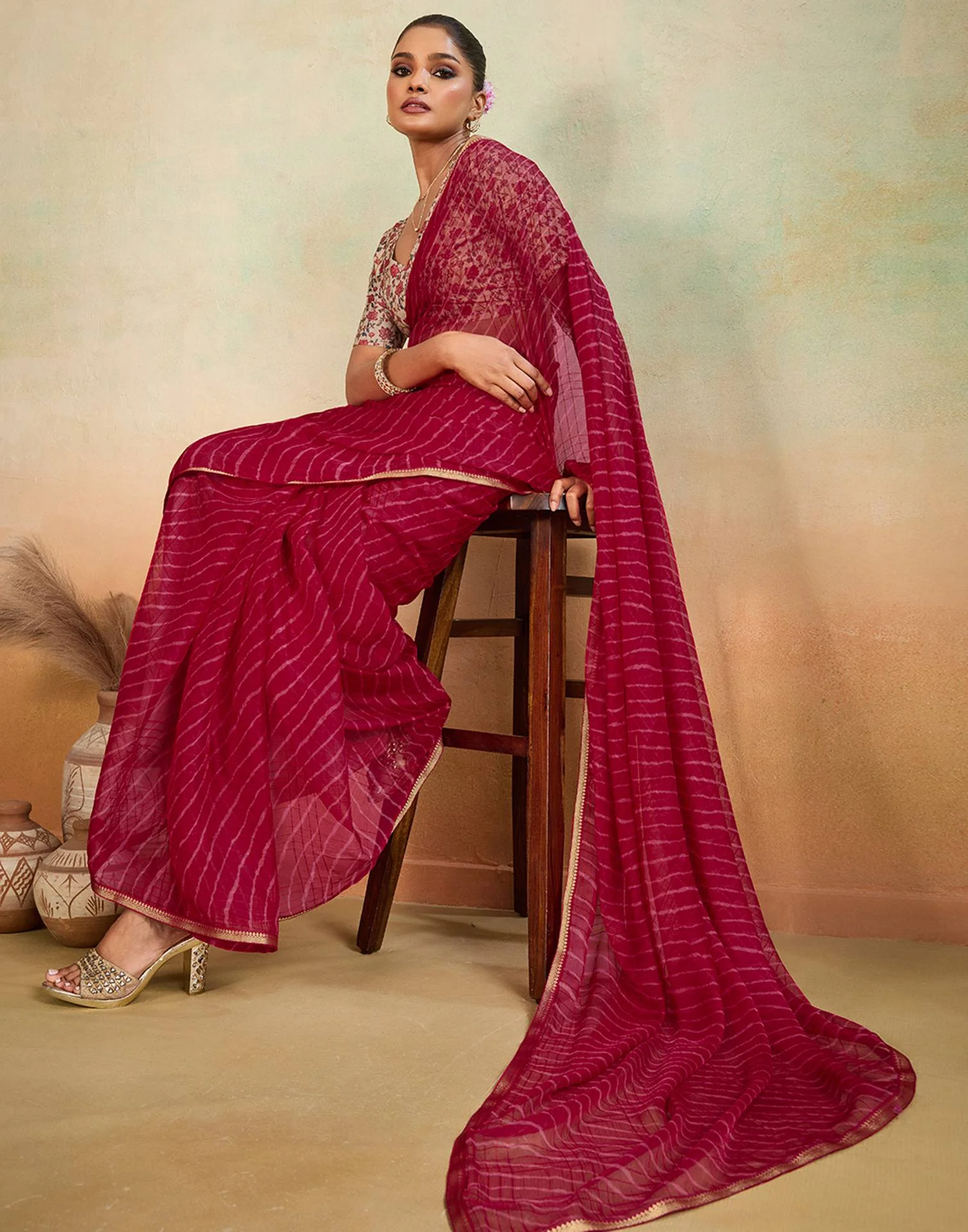 Red Chiffon Laheriya Saree - Image 4