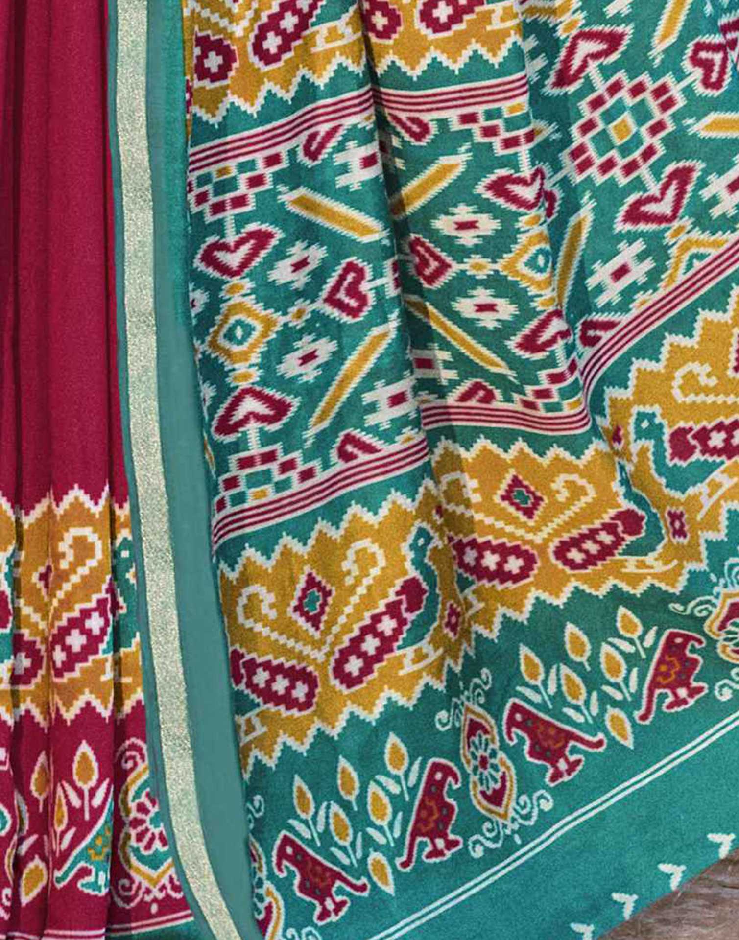 Red Cotton Printed Patola Saree - Image 5