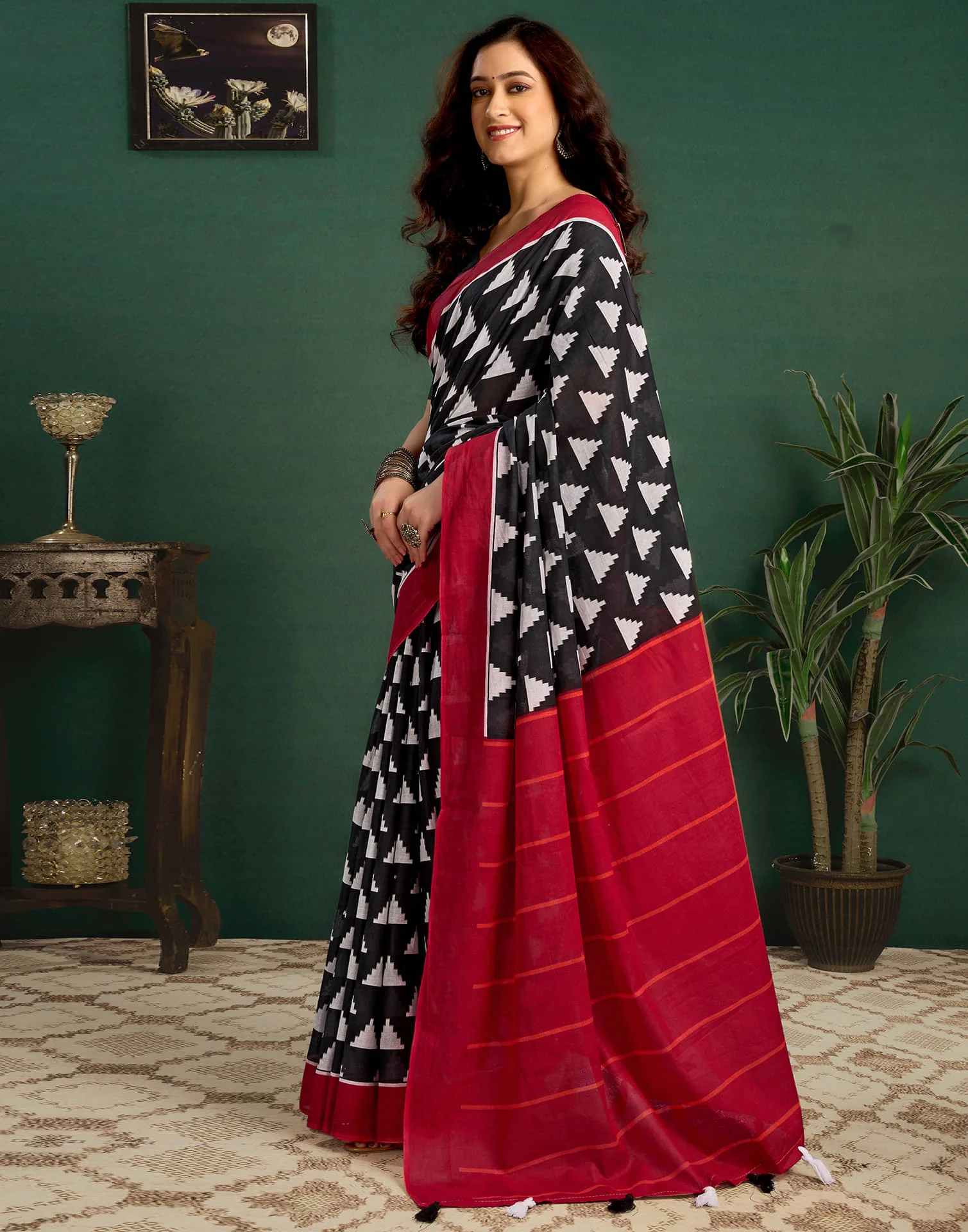 Red Cotton Printed Saree - Image 6