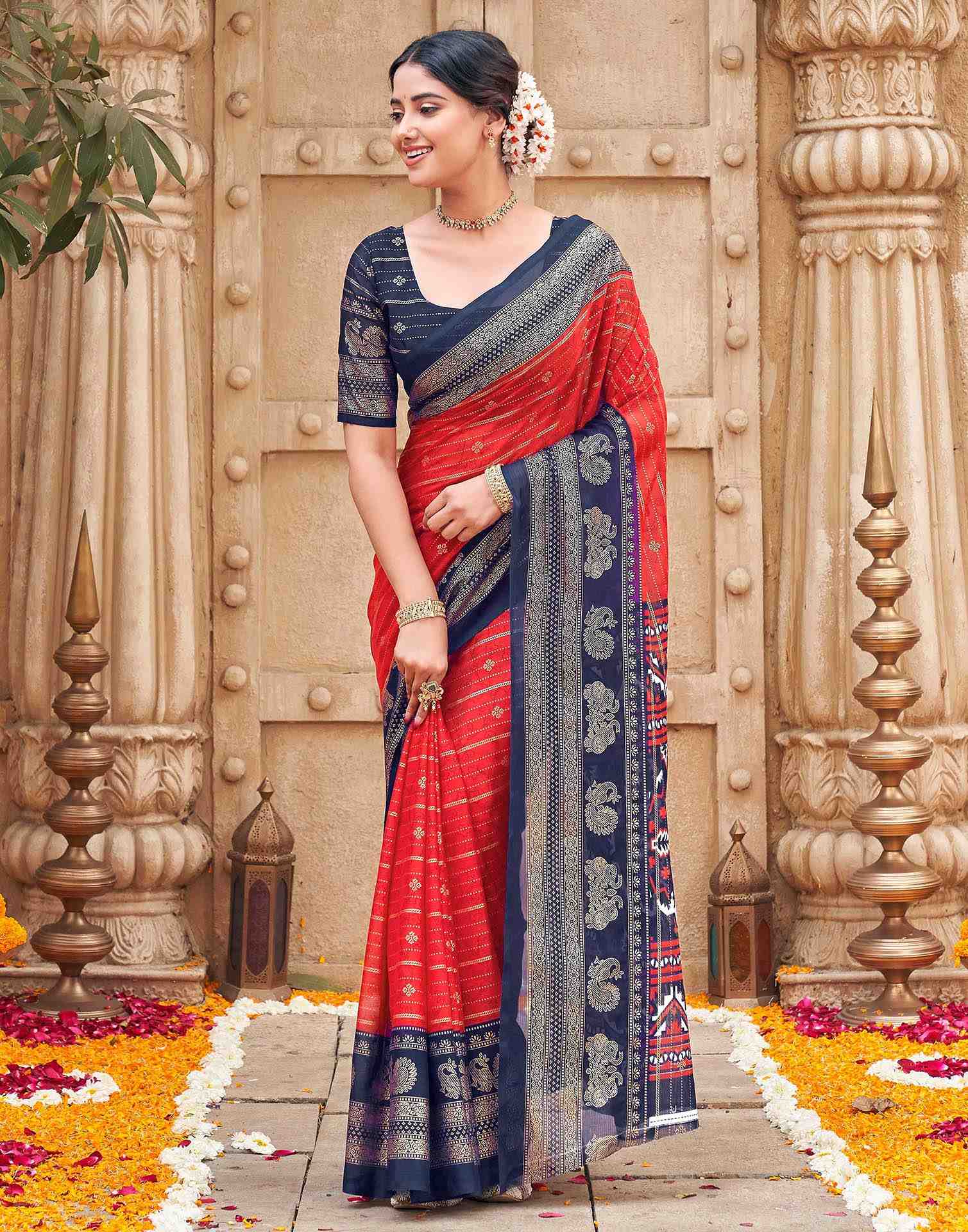 Red Georgette Foil Printed Saree - Image 2