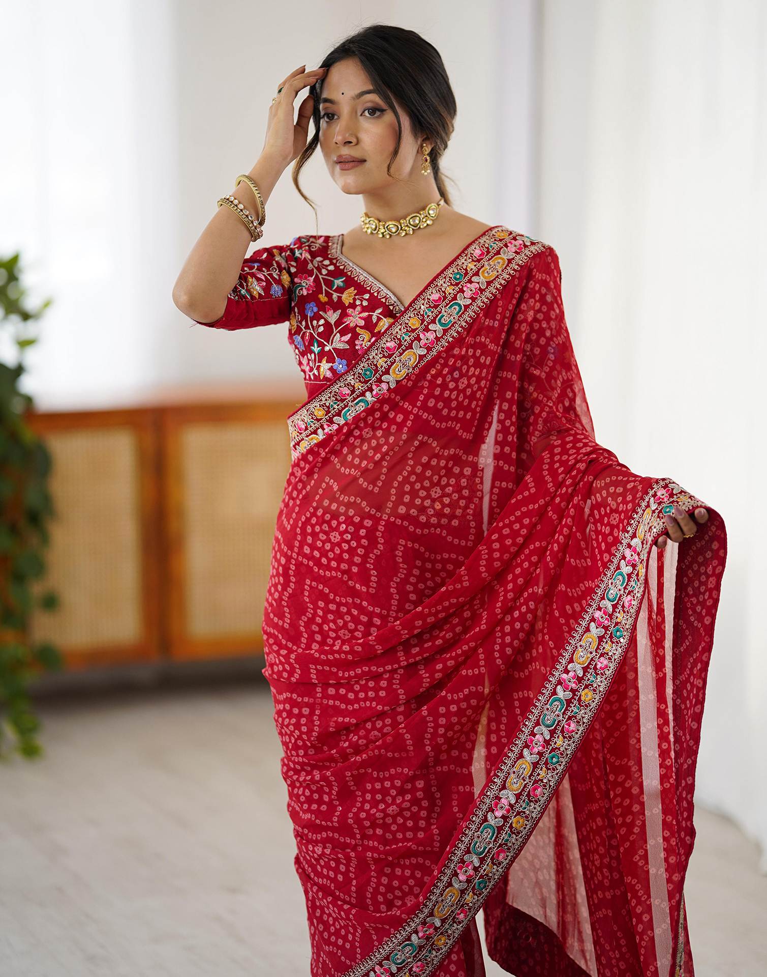Red Georgette Printed Bandhani Saree - Image 4