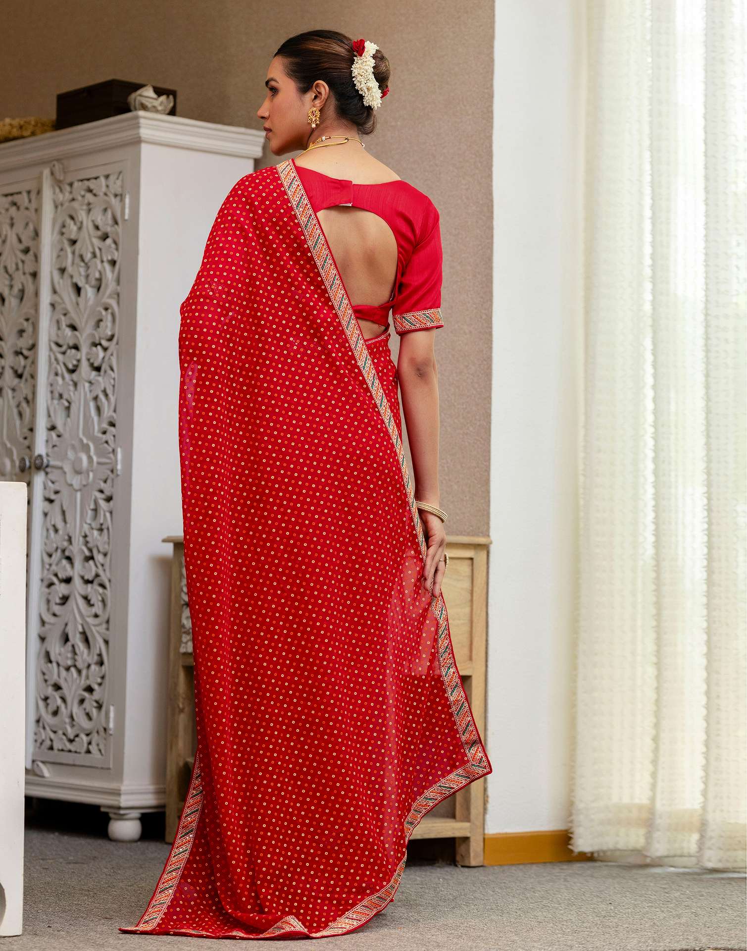 Red Georgette Printed Bandhani Saree - Image 6