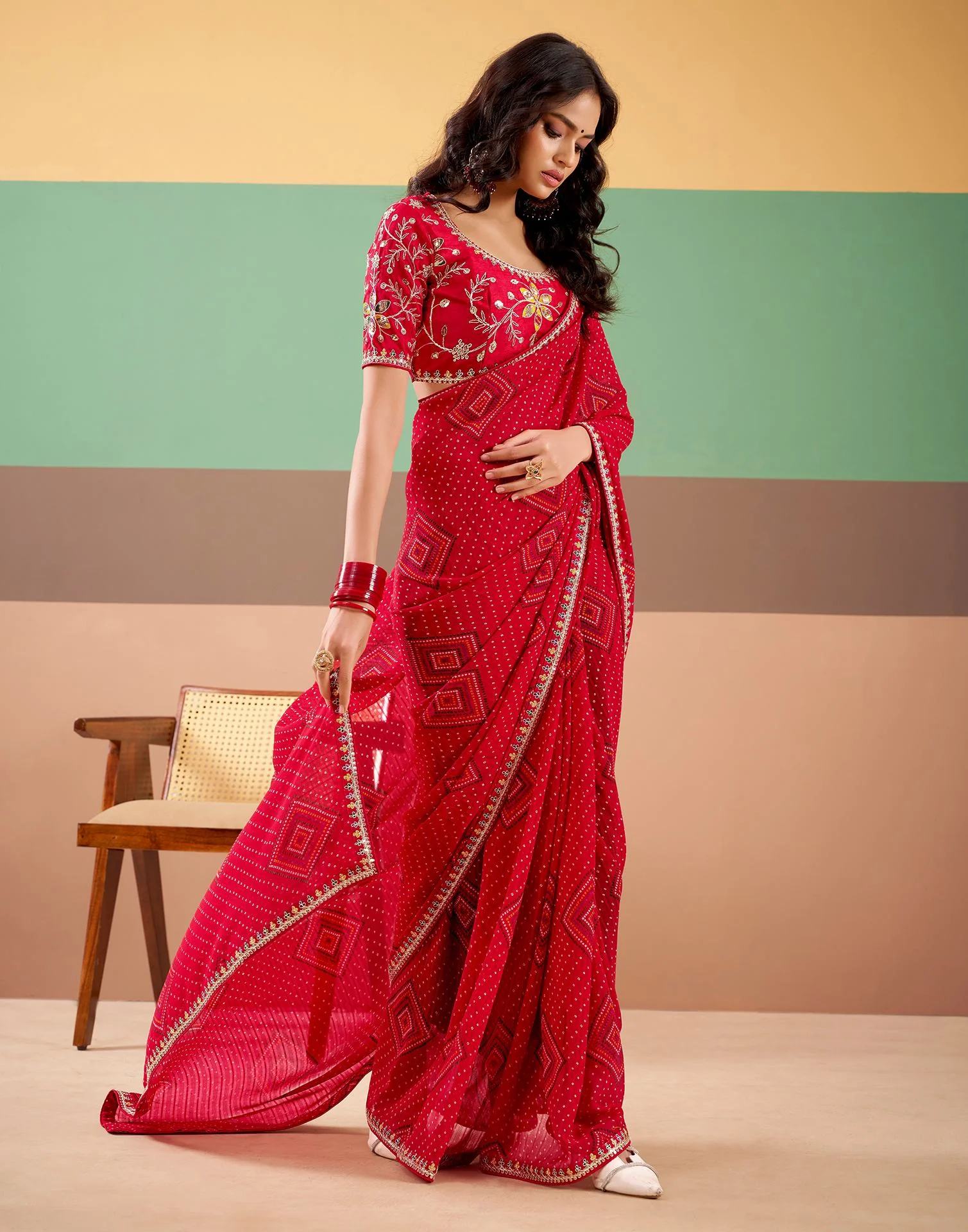 Red Georgette Printed Bandhani Saree - Image 4