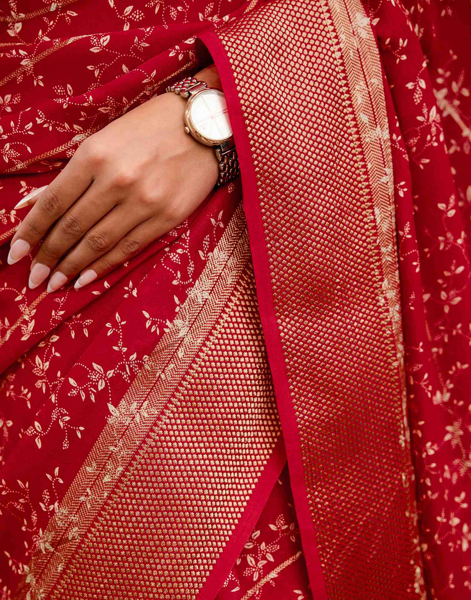 Red Georgette Printed Zari Stripe SareeĀ - Image 11