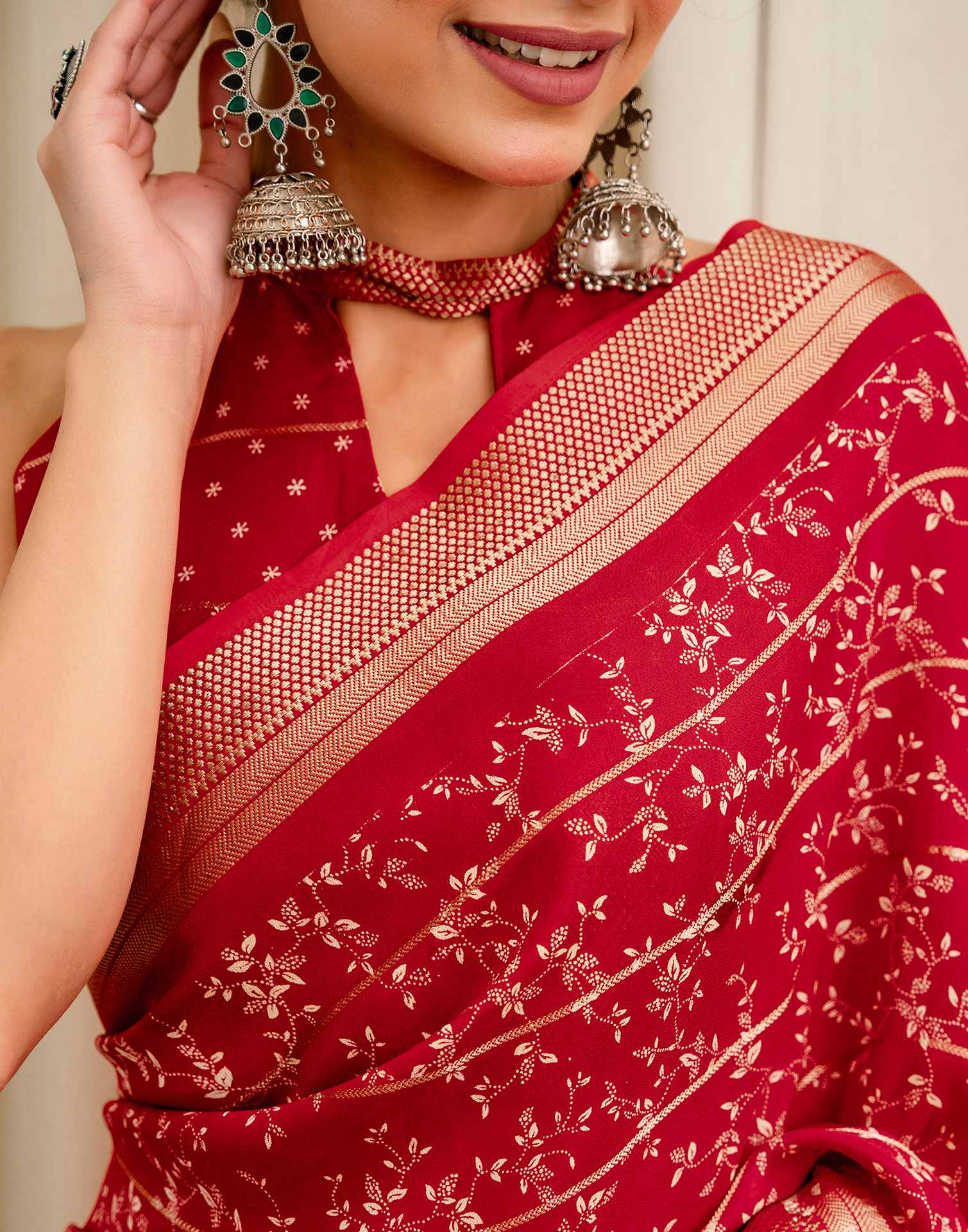Red Georgette Printed Zari Stripe SareeĀ - Image 12