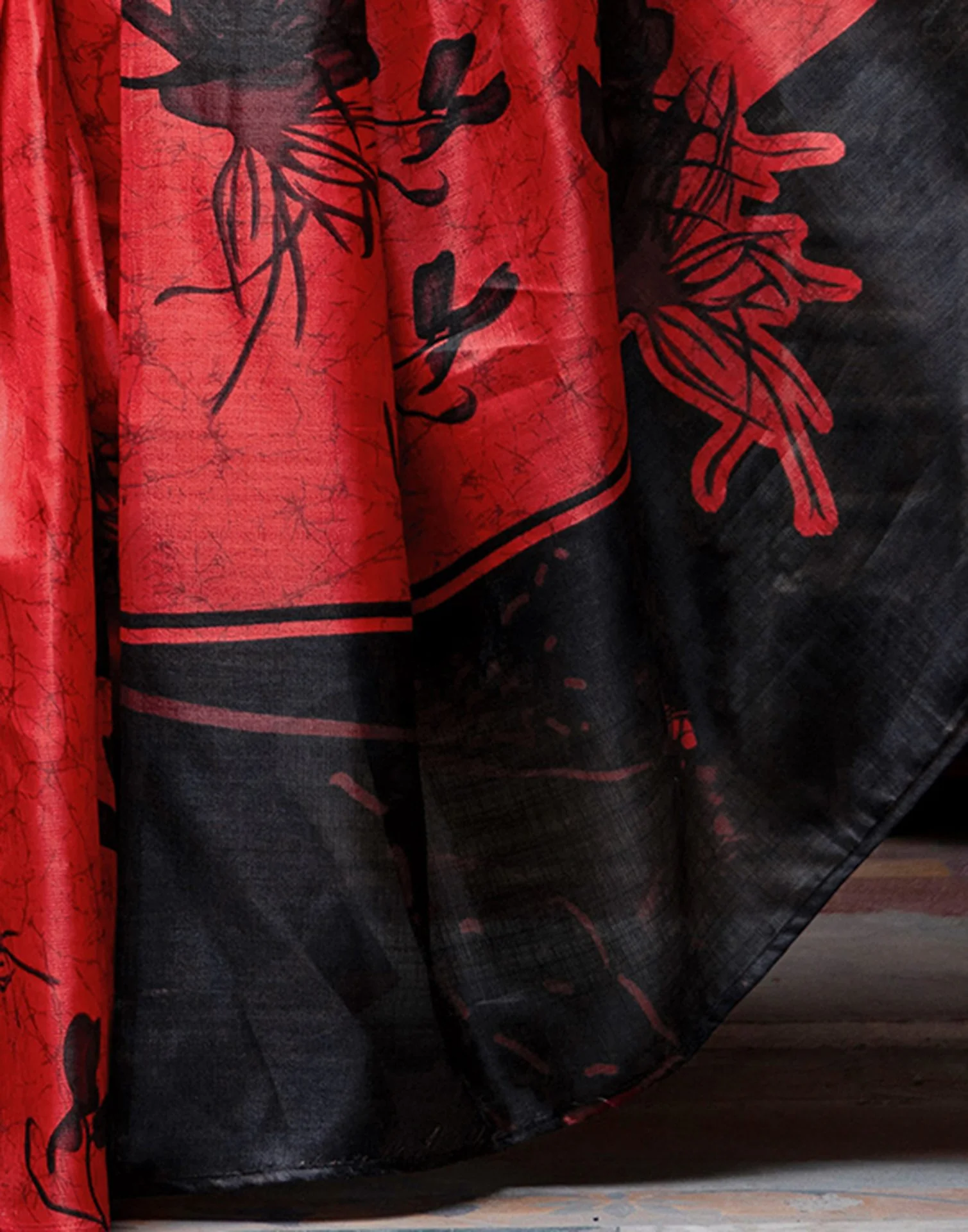 Red Khadi Printed Saree - Image 10