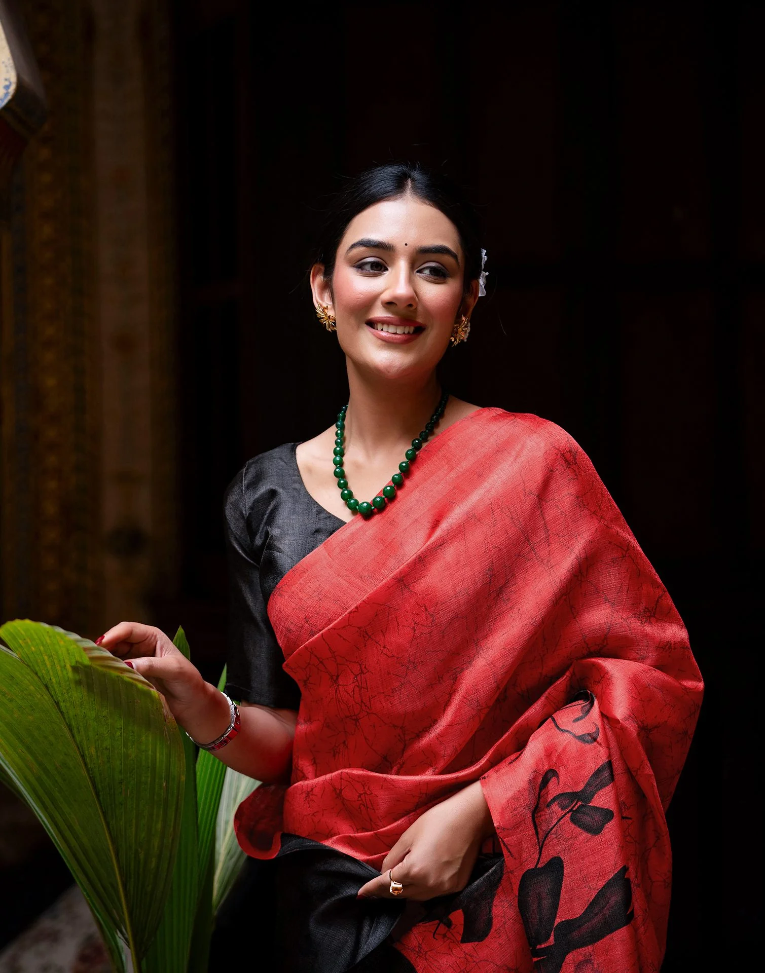 Red Khadi Printed Saree - Image 4