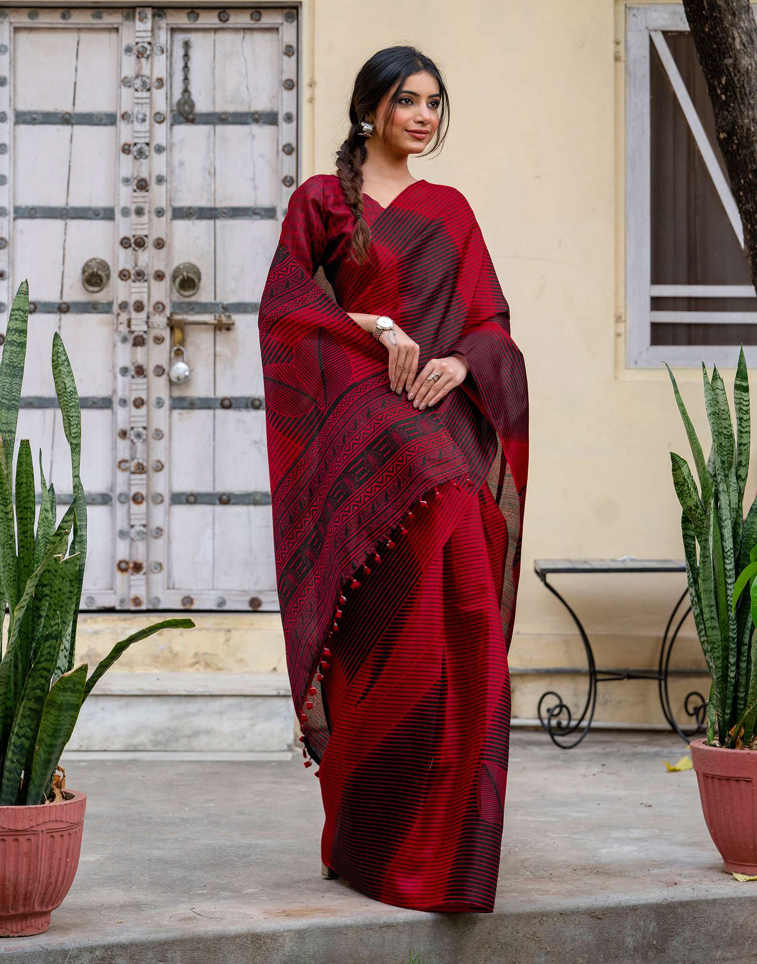 Red Khadi Printed Saree - Image 5