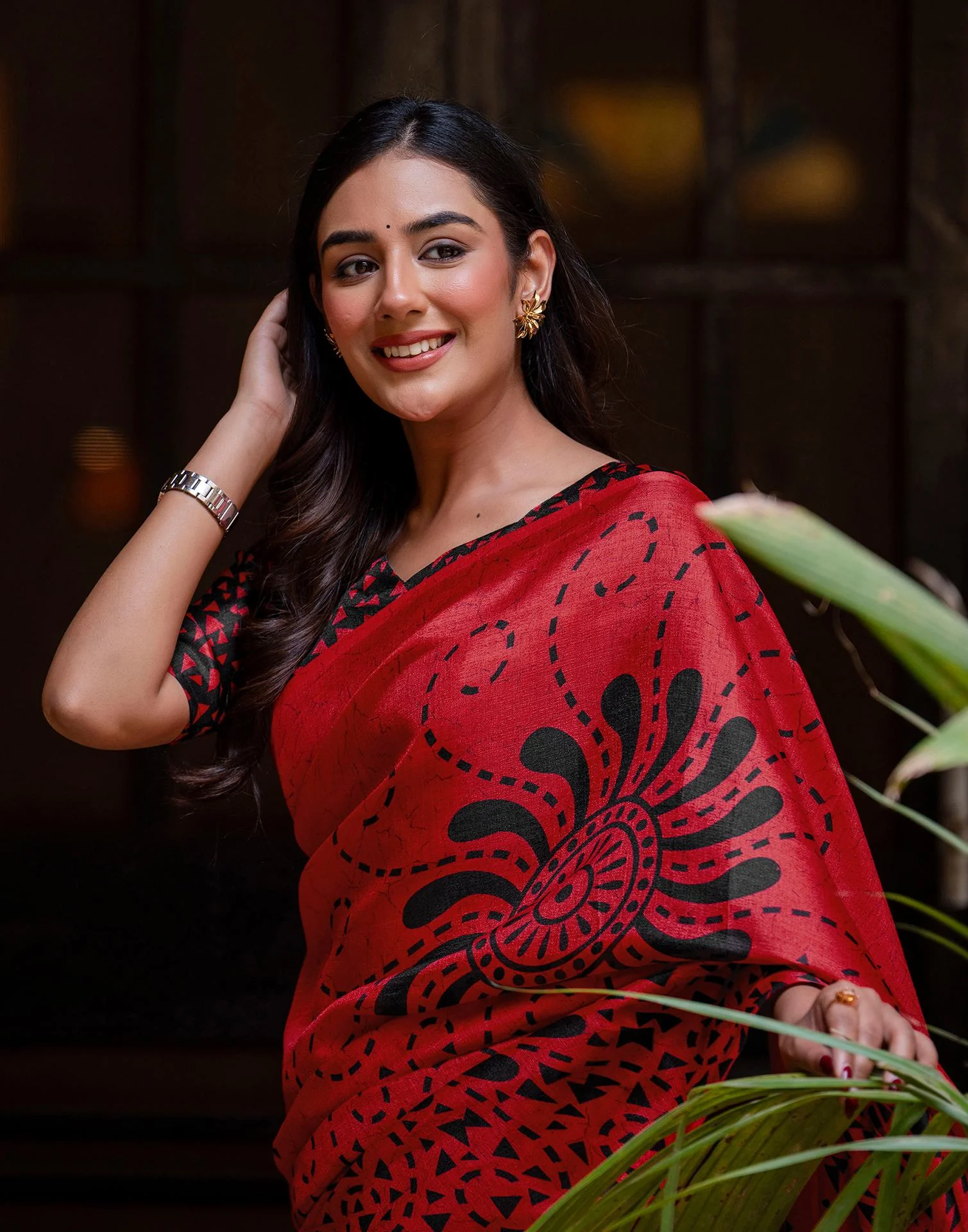 Red Khadi Printed Saree - Image 2