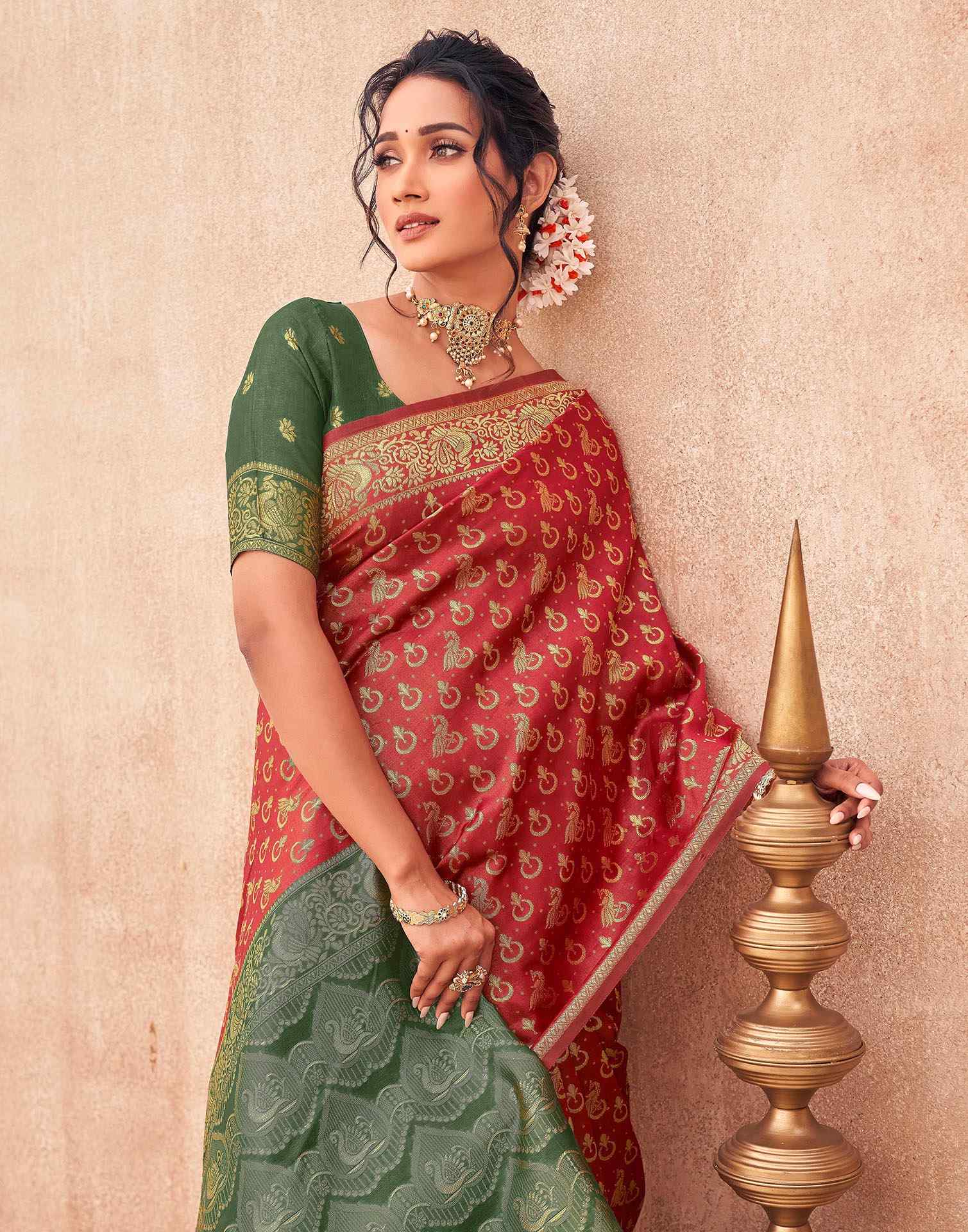Red Shimmer Silk Woven Banarasi Saree - Image 2