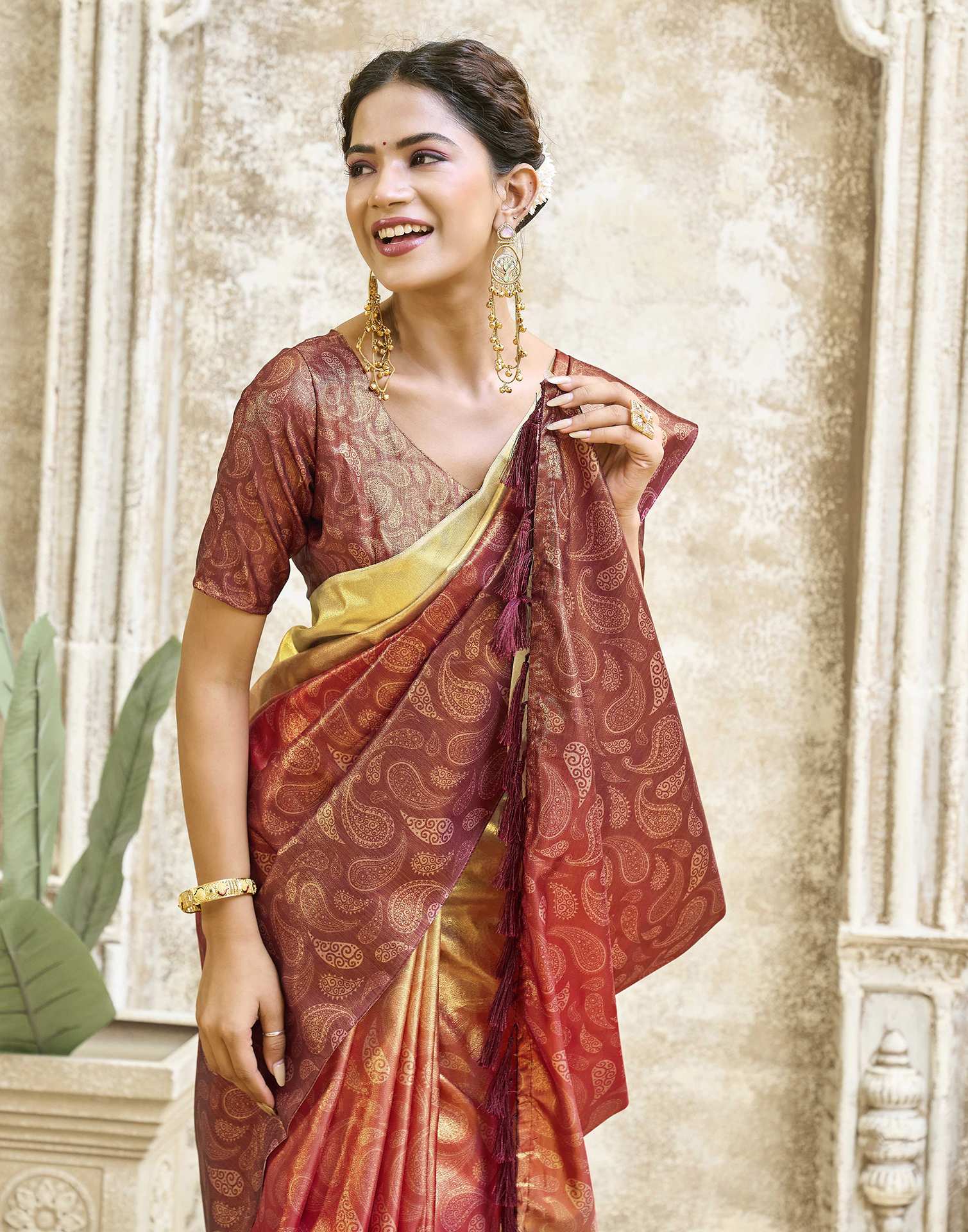 Red Silk Printed Saree - Image 2