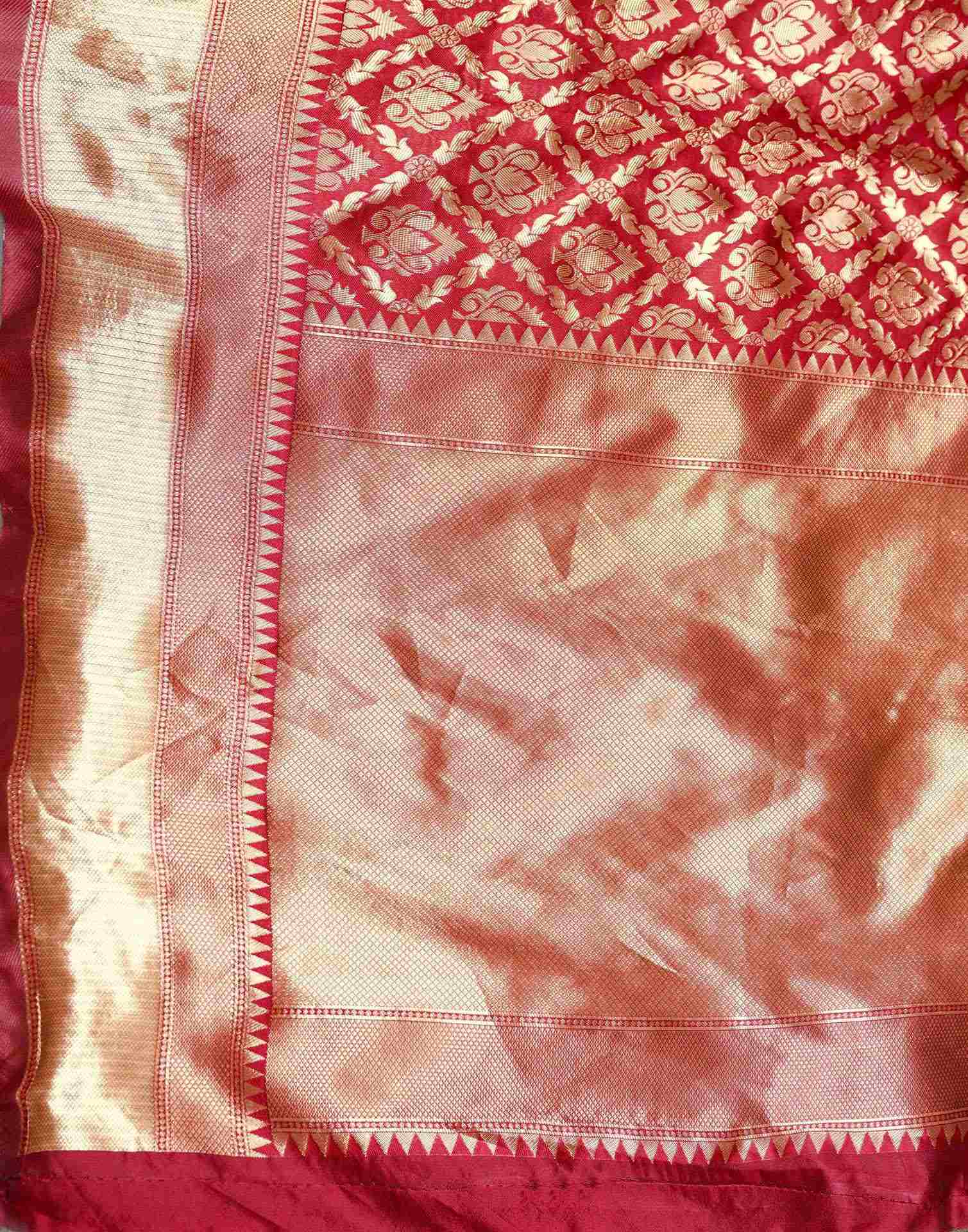Red Silk Woven Banarasi Saree - Image 7