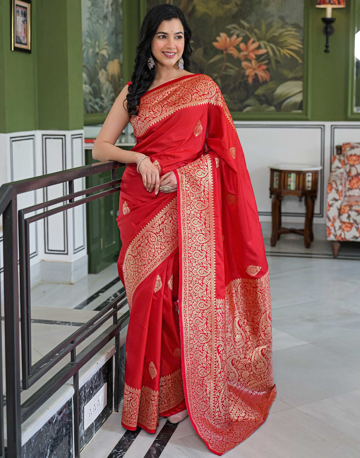Red Silk Woven Banarasi Saree - Image 8