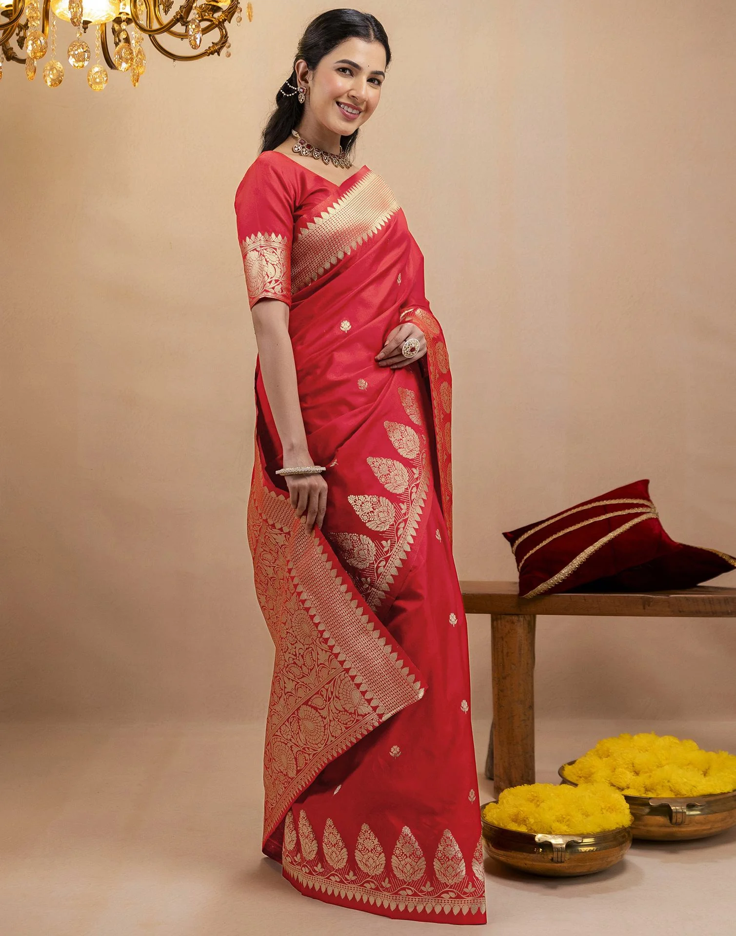 Red Silk Woven Banarasi Saree - Image 5