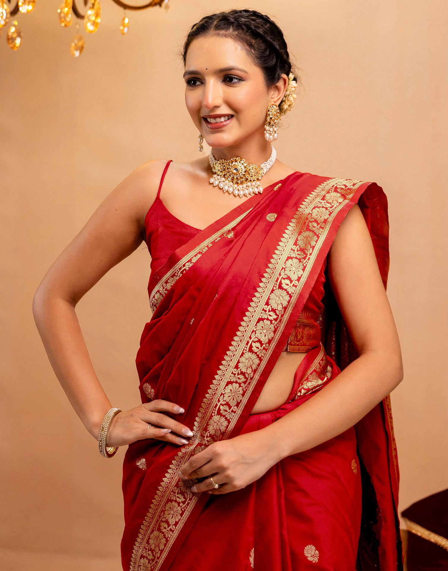 Red Silk Woven Banarasi Saree - Image 10