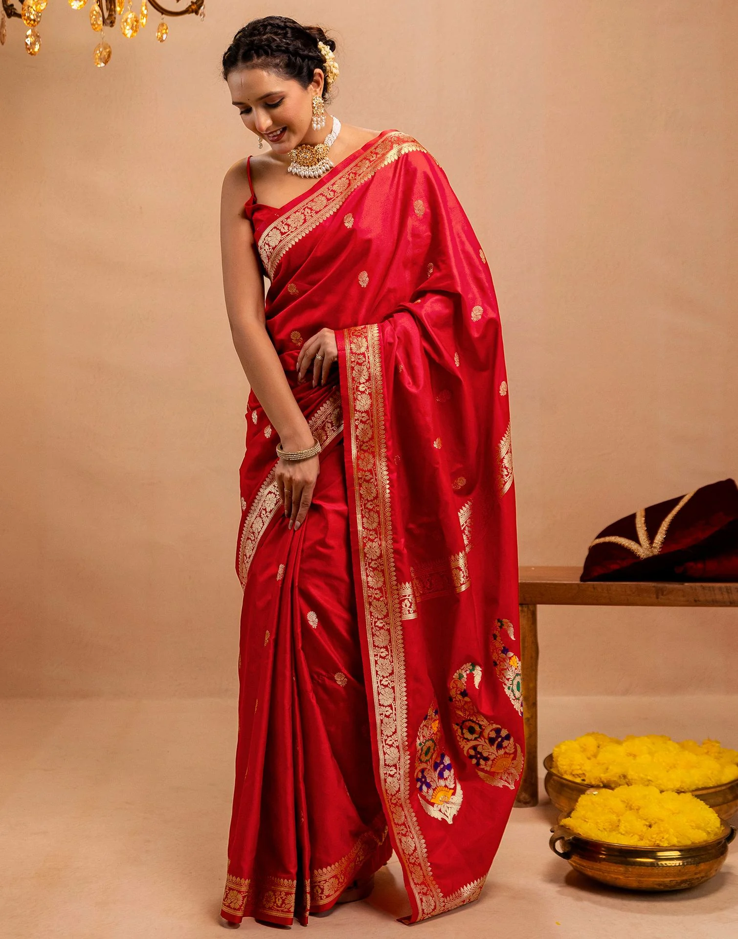 Red Silk Woven Banarasi Saree - Image 5