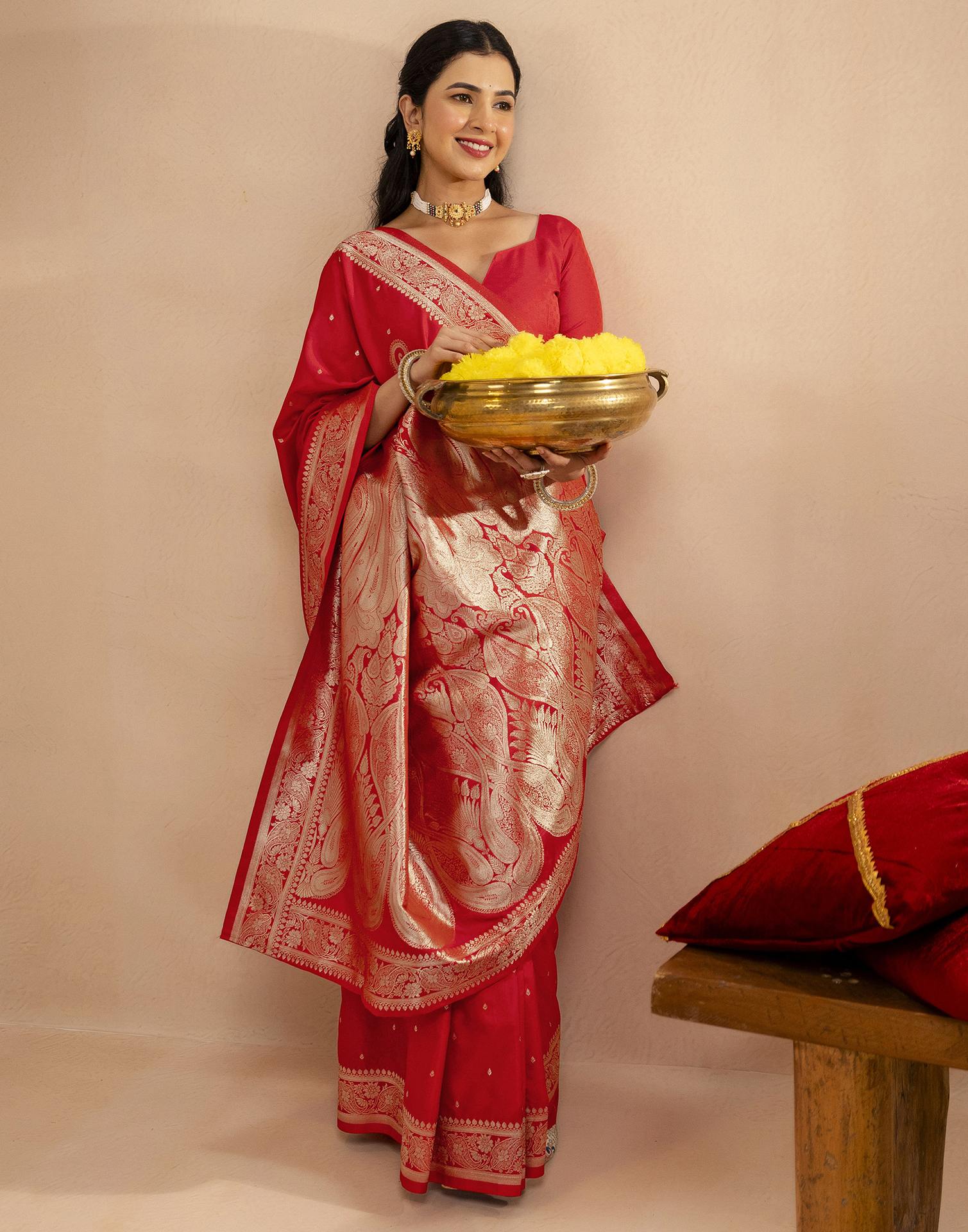 Red Silk Woven Banarasi Saree - Image 6