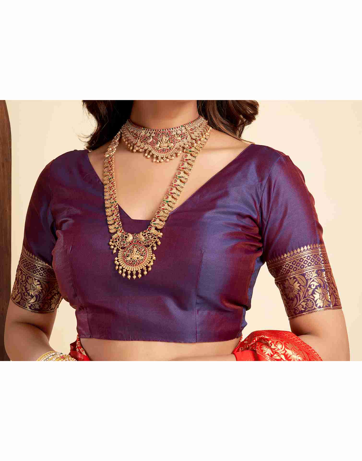 Red Silk Woven Paithani Saree - Image 7