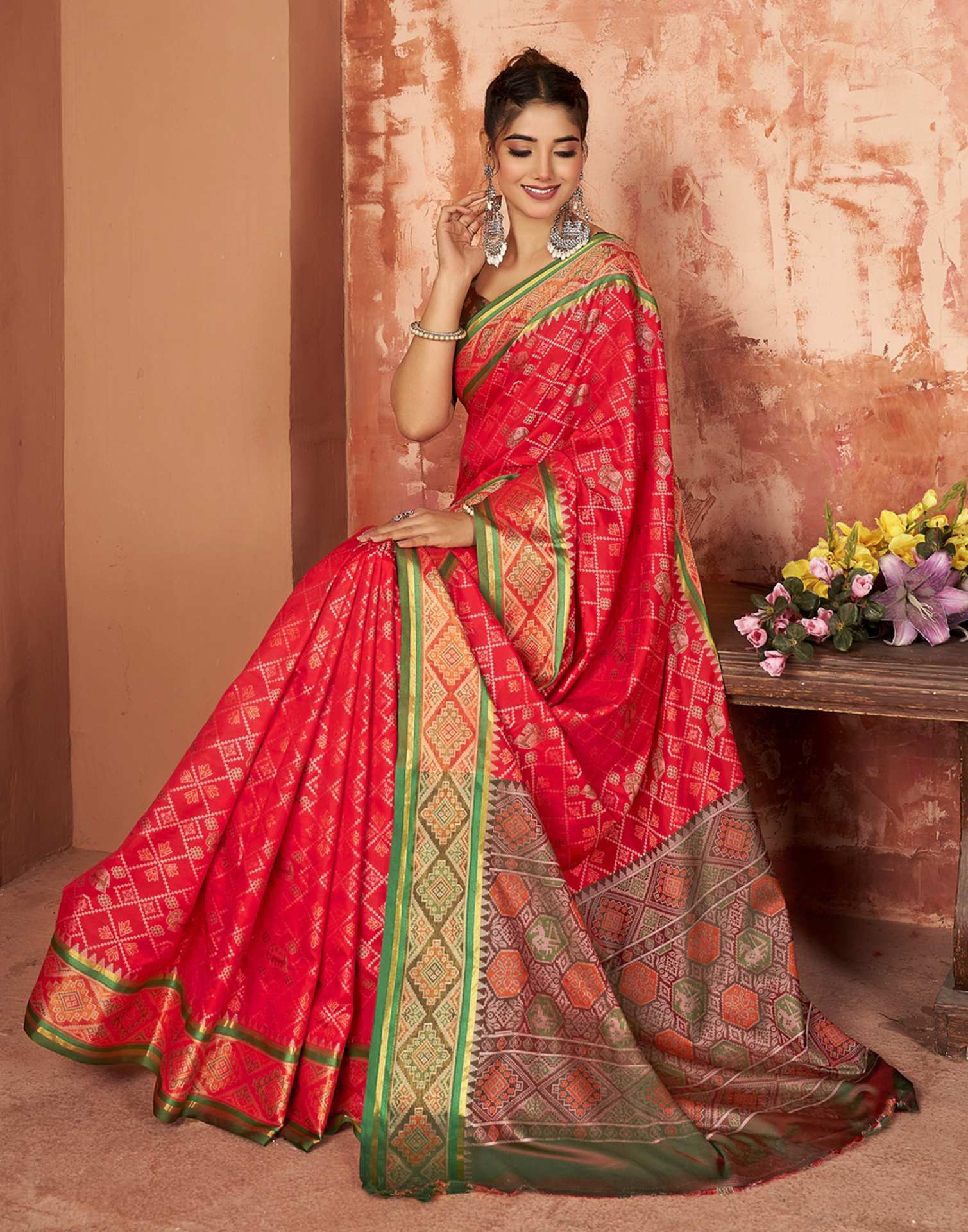 Red Silk Woven Patola Saree - Image 5