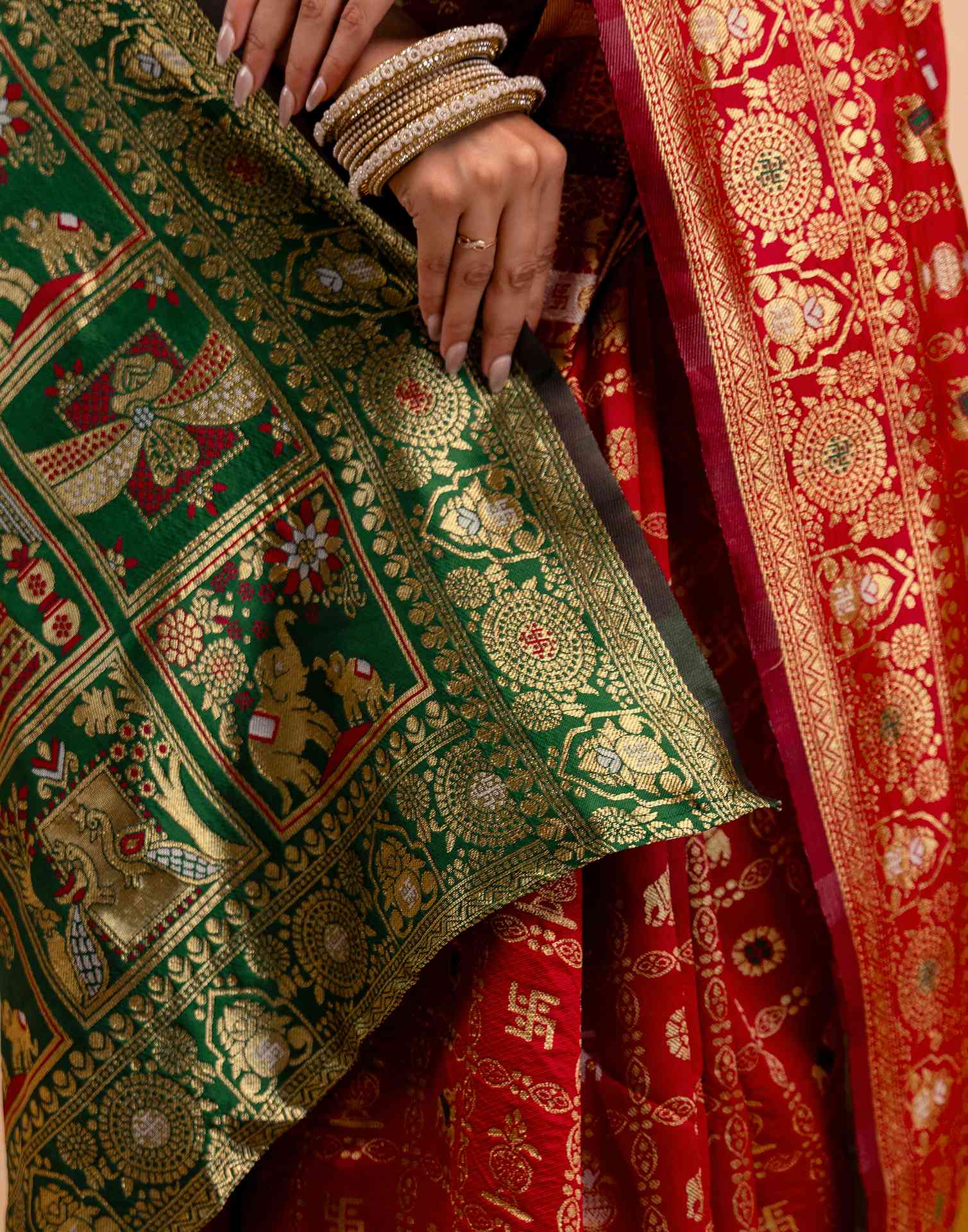 Red Silk Woven Patola Saree - Image 14
