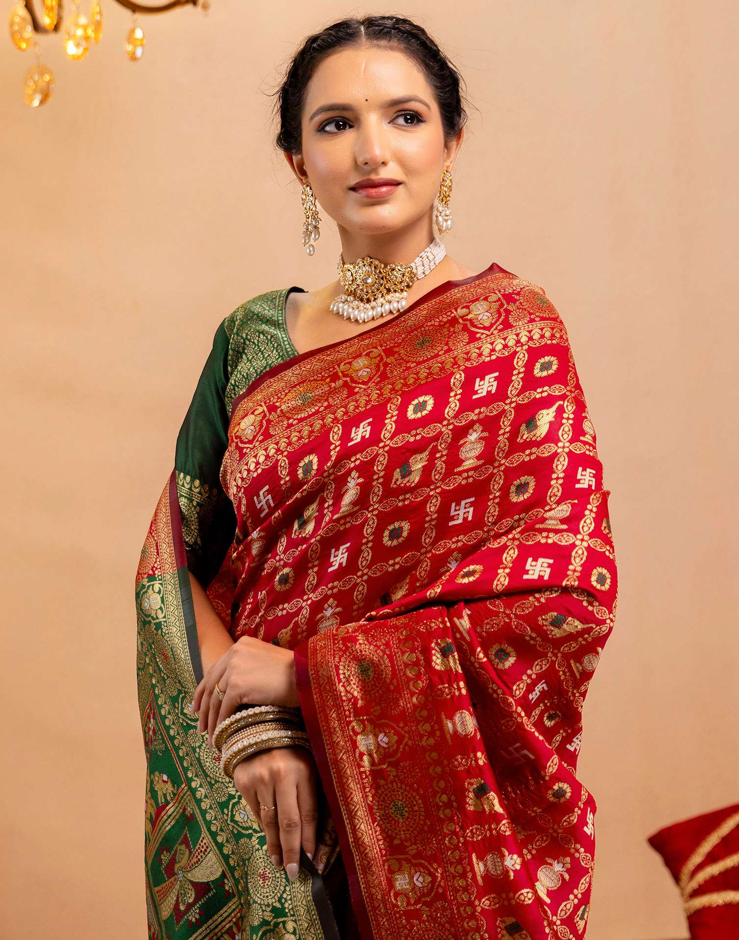 Red Silk Woven Patola Saree - Image 5