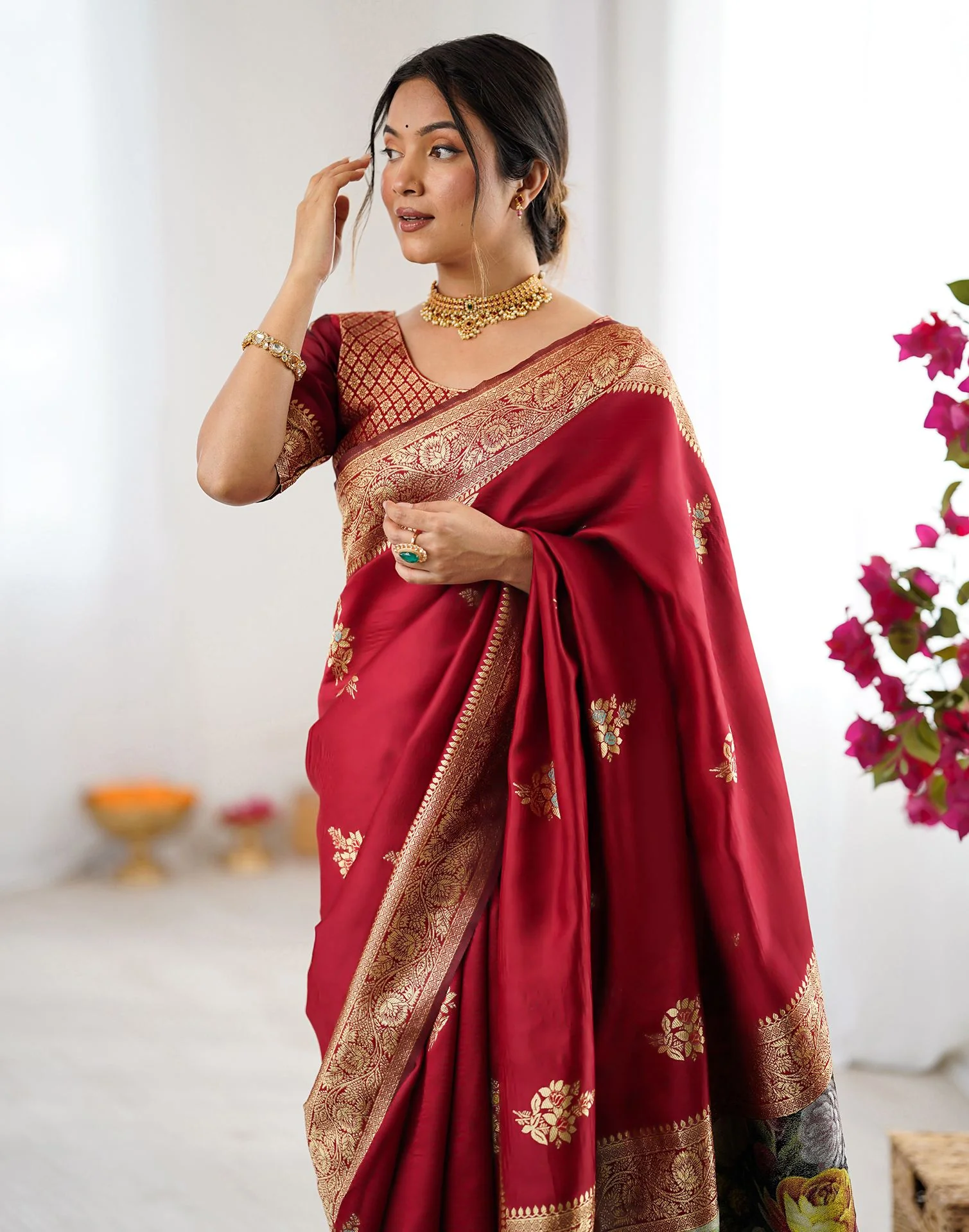 Red Silk Woven Saree - Image 2