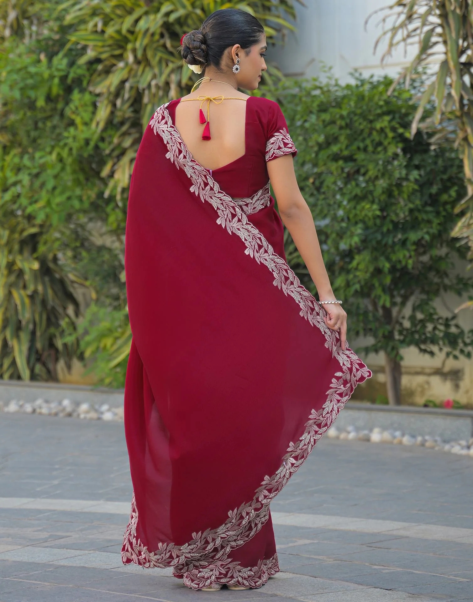 Red Vichitra Silk Embroidery Saree - Image 6
