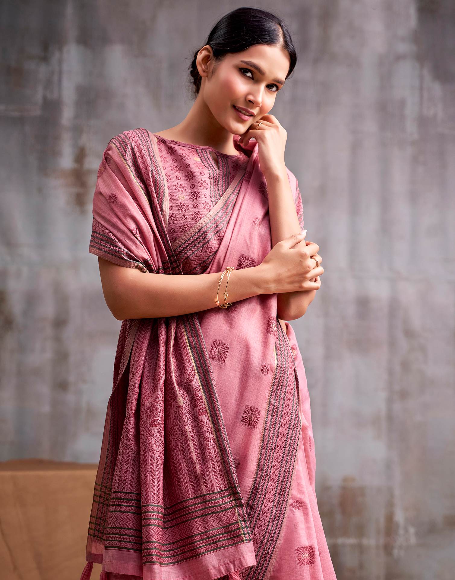 Rose Pink Cotton Woven Saree - Image 6