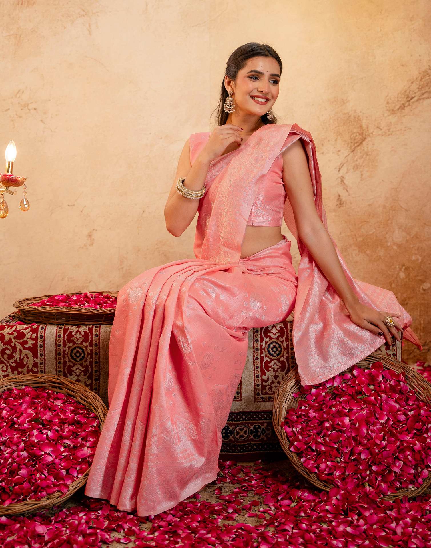 Rose Pink Silk Woven Banarasi Saree - Image 9