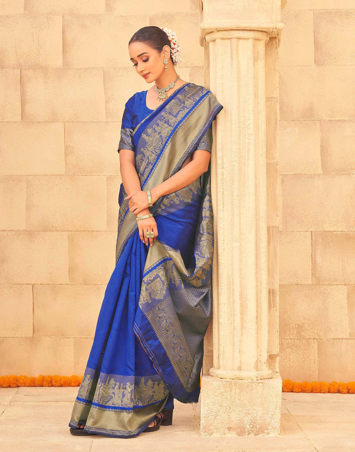 Royal Blue Silk Woven Kanjivaram Saree - Image 5
