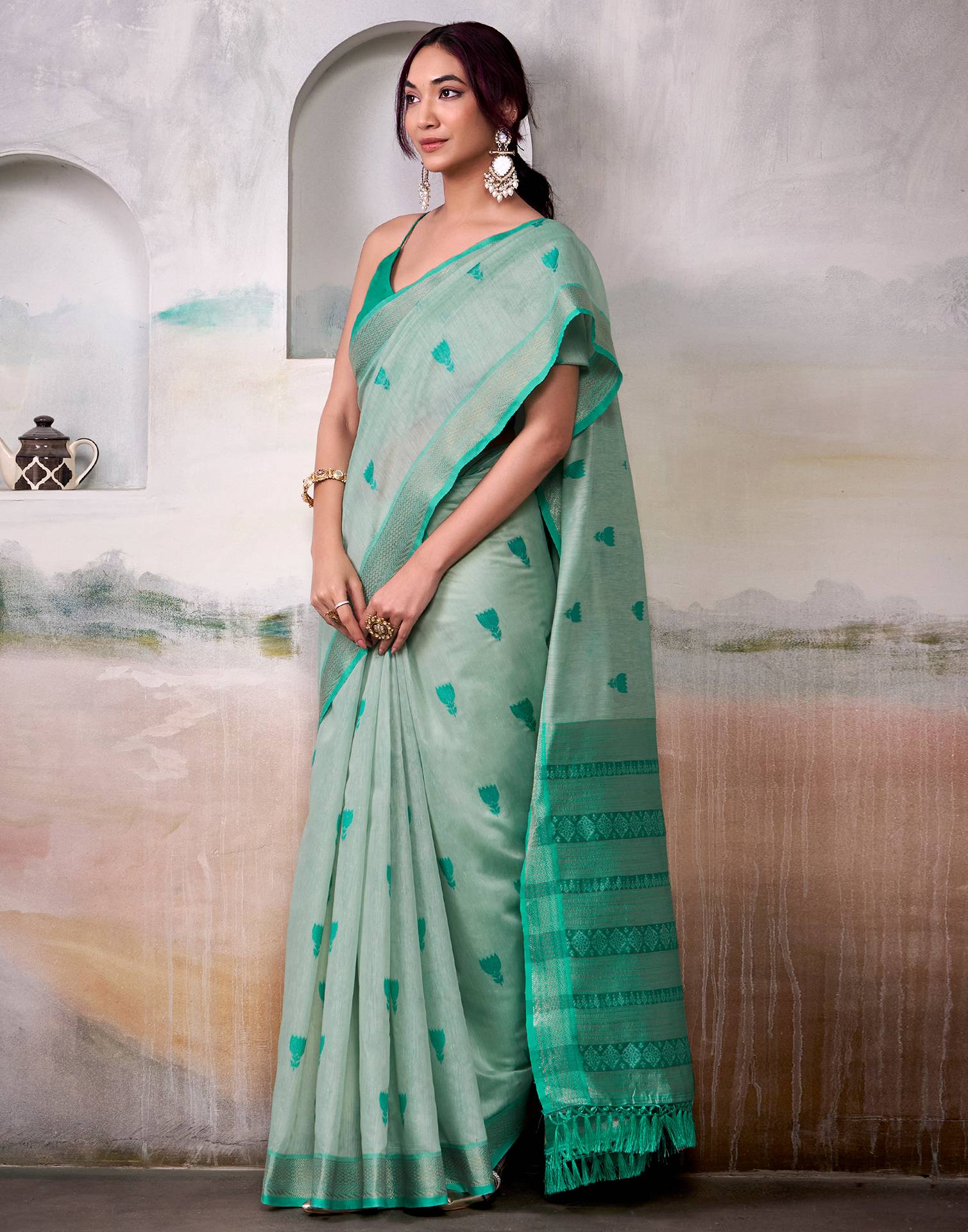 Sea Green Cotton Woven Saree - Image 2