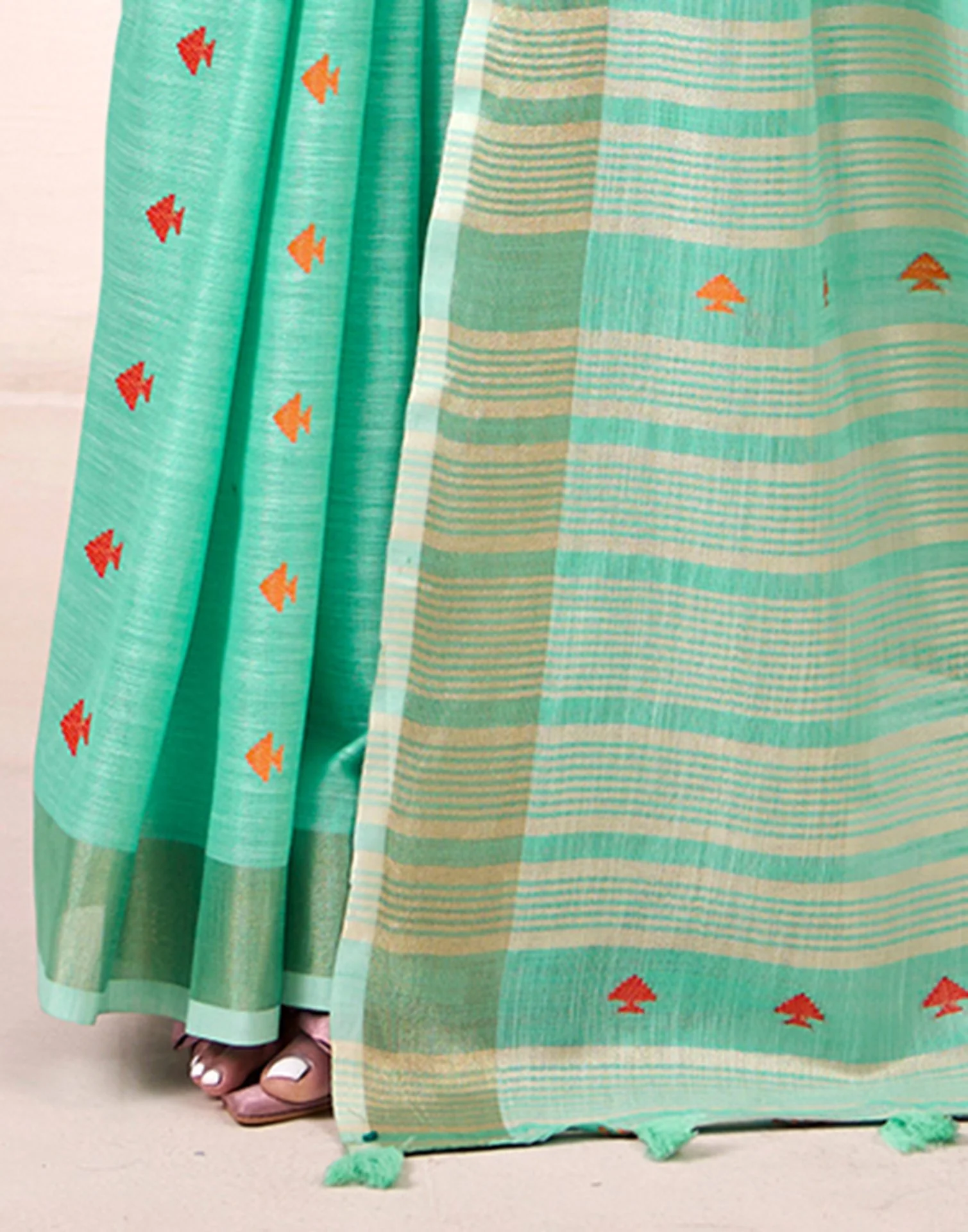 Sea Green Silk Woven Saree - Image 5