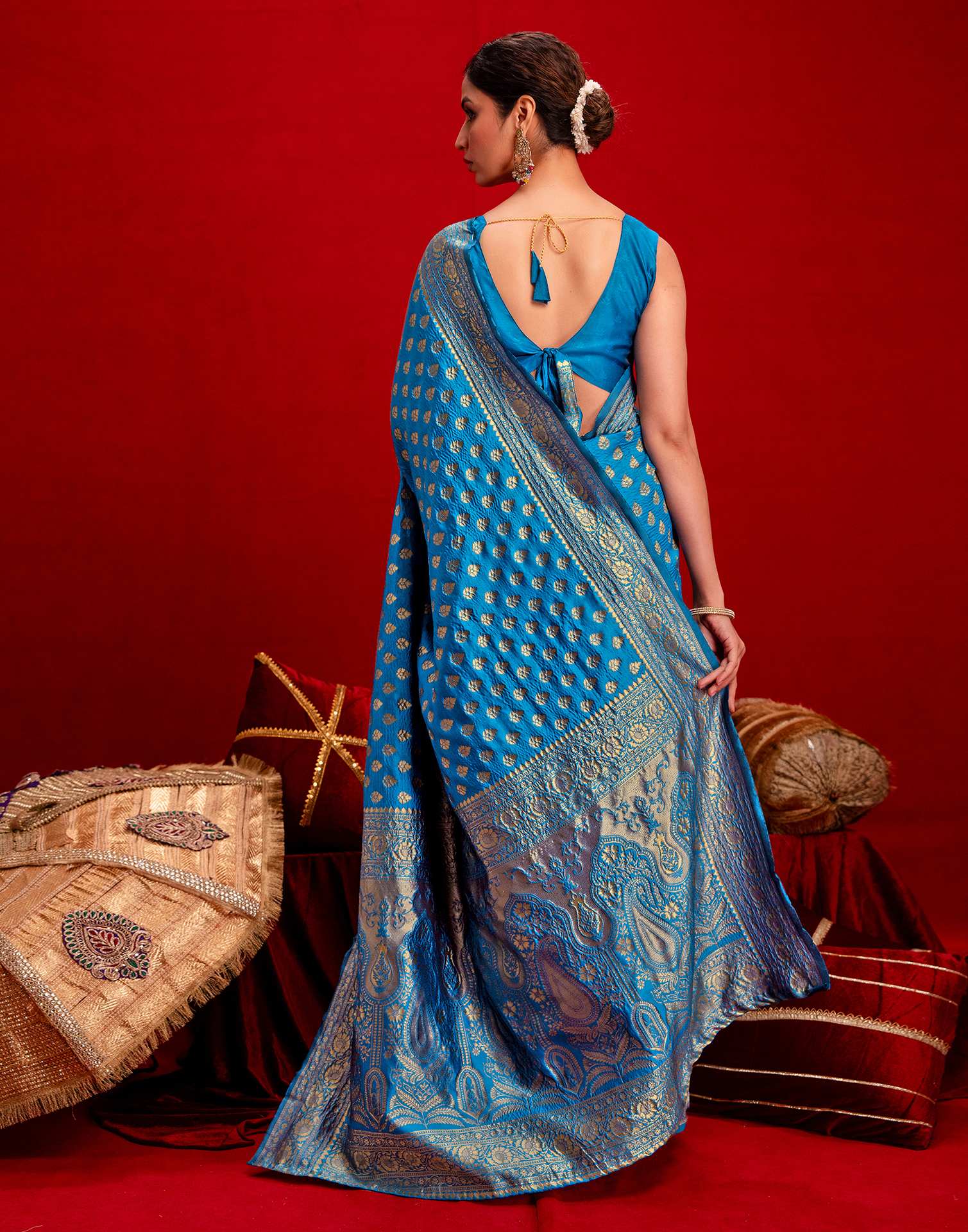 Sky Blue Silk Woven Banarasi Saree - Image 7