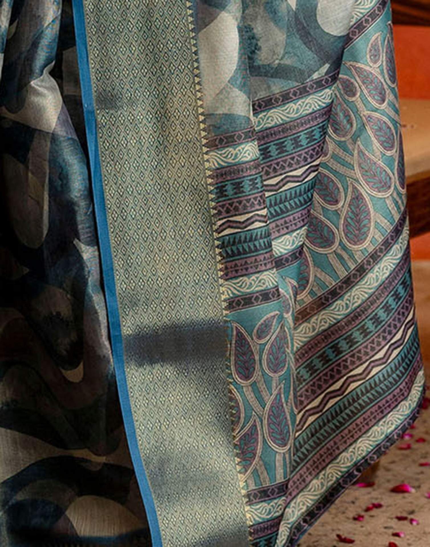 Steel Blue Cotton Printed Woven Saree - Image 10