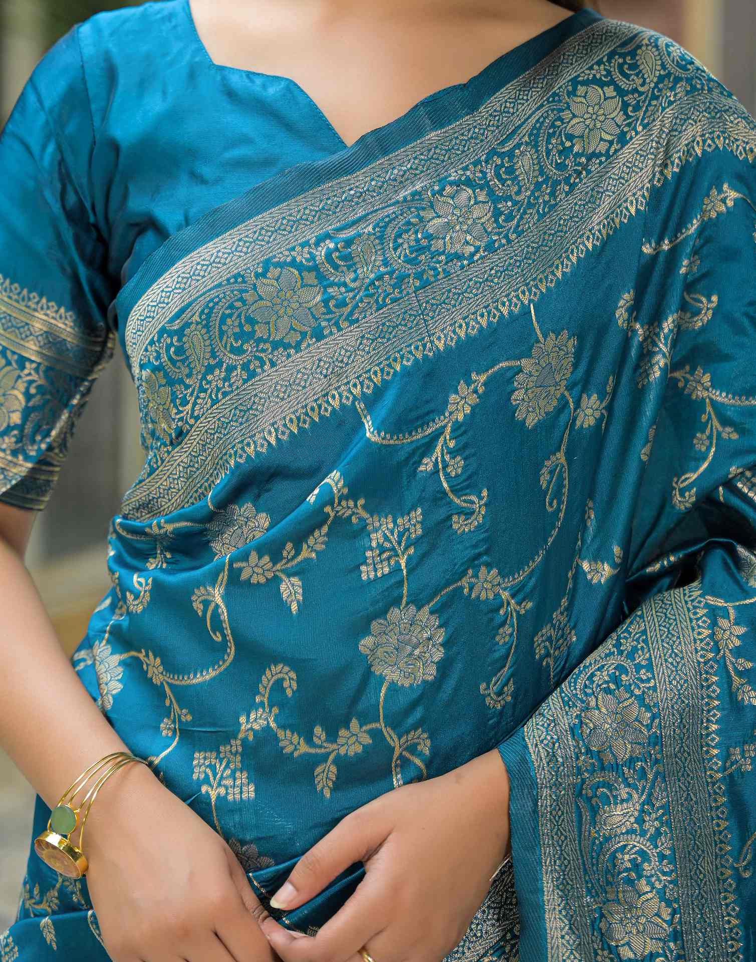 Teal Blue Silk Woven Banarasi Saree - Image 10