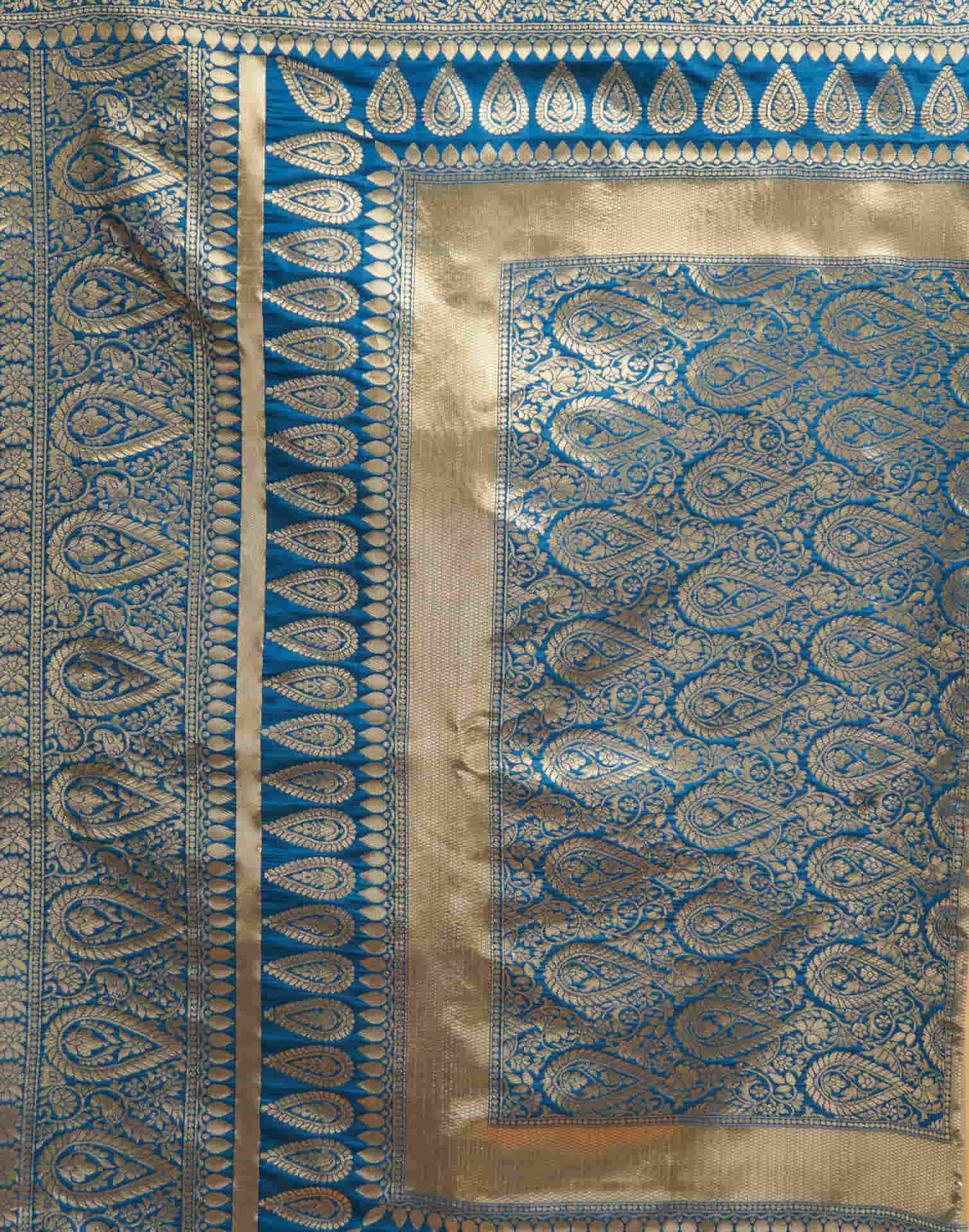 Blue Silk Blend Woven Banarasi Saree - Image 10