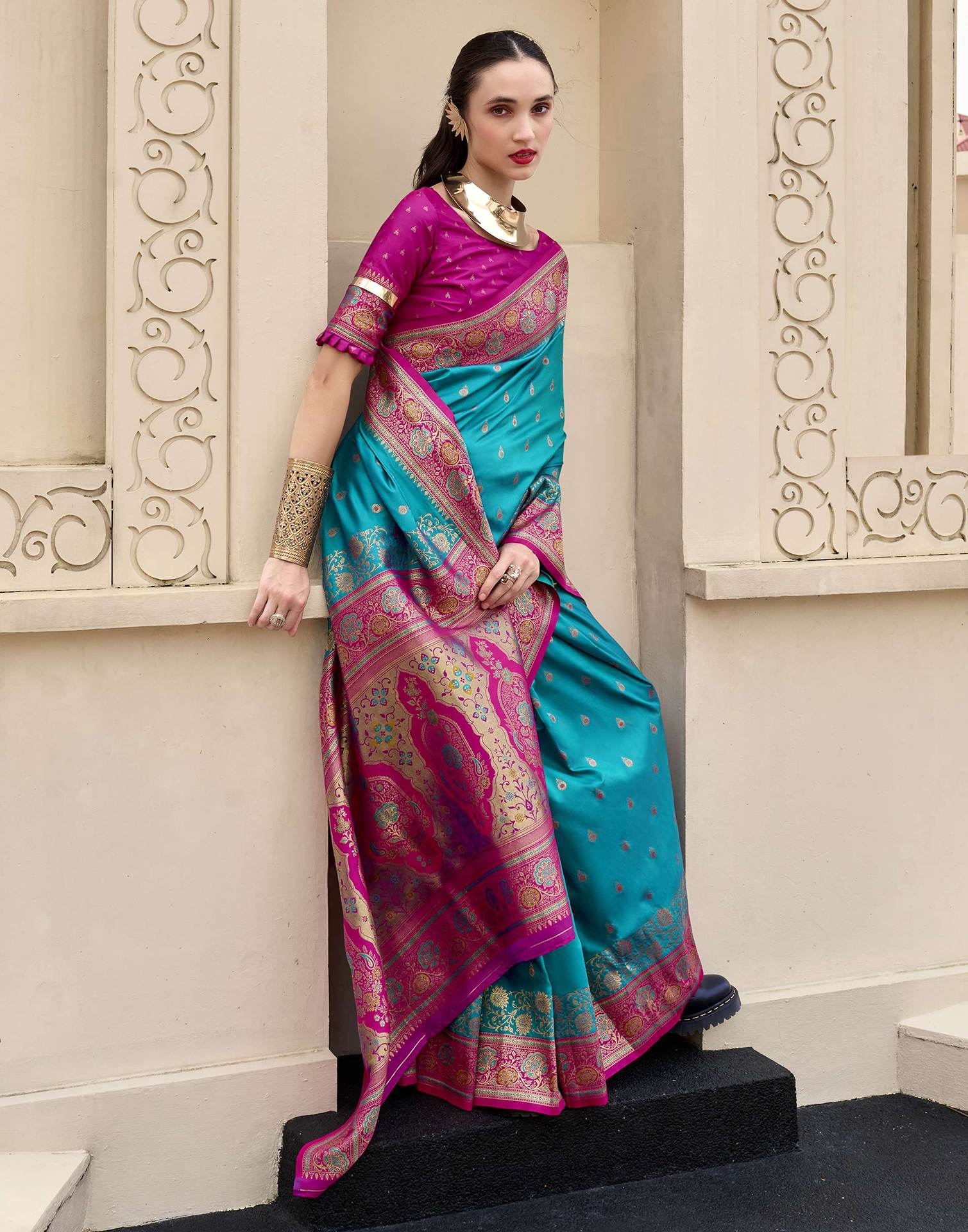 Teal Blue Silk Woven Banarasi Saree - Image 5