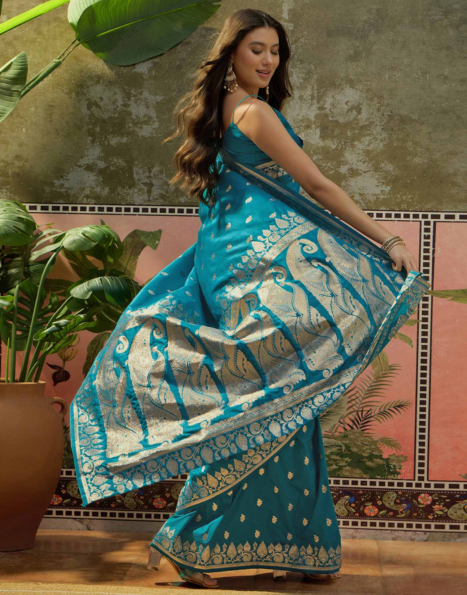 Teal Blue Silk Woven Banarasi Saree - Image 5