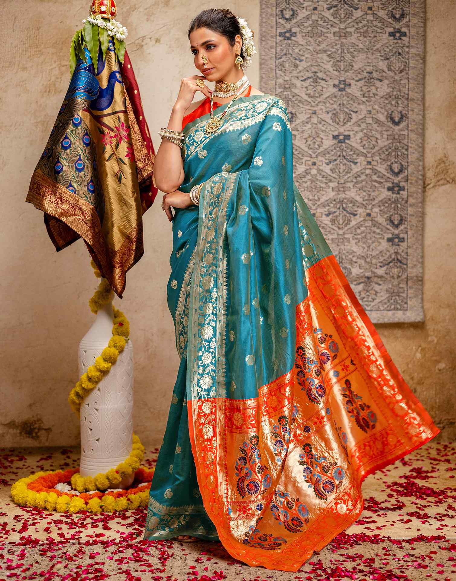 Teal Blue Silk Woven Paithani Saree - Image 5