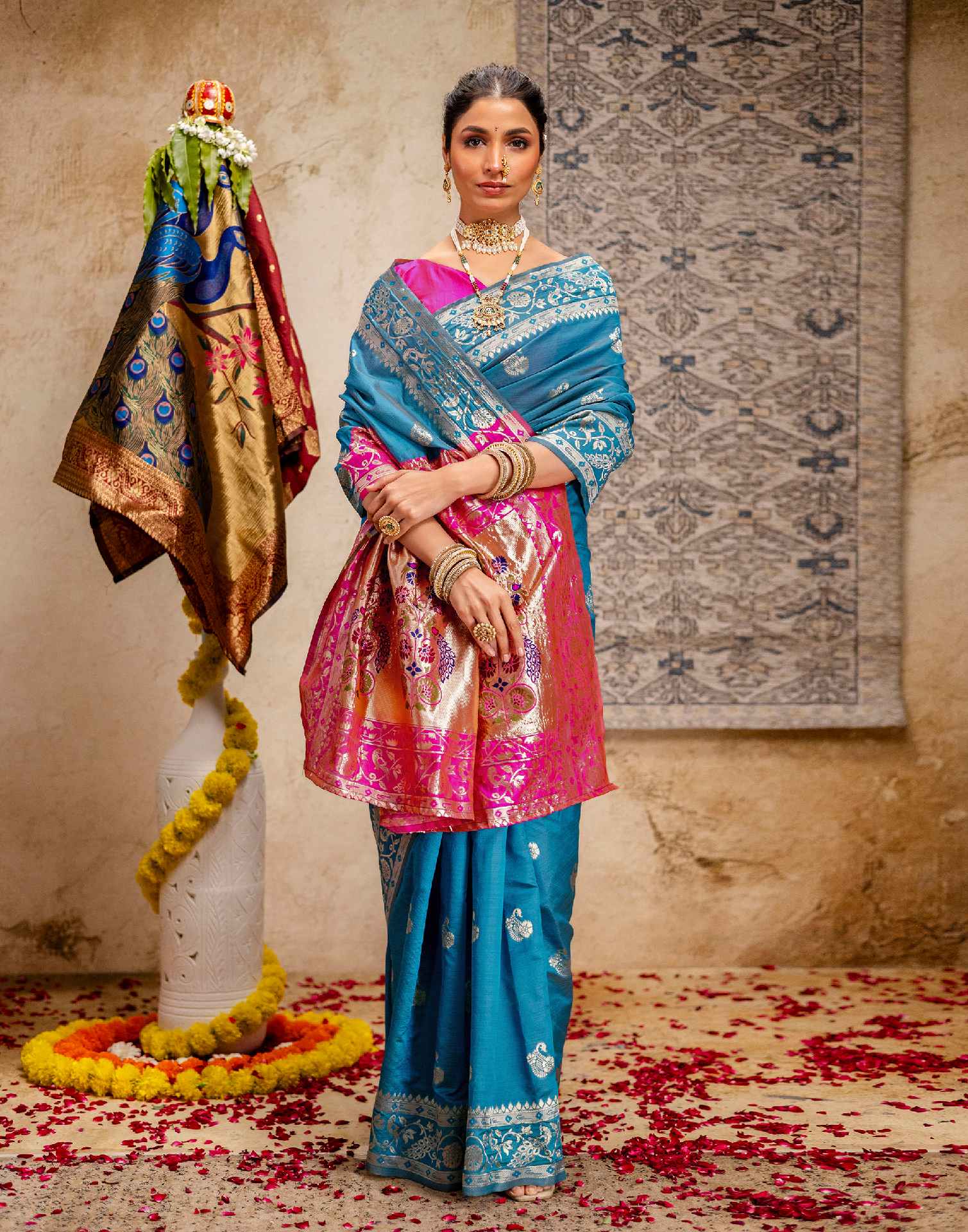 Teal Blue Silk Woven Paithani Saree - Image 8