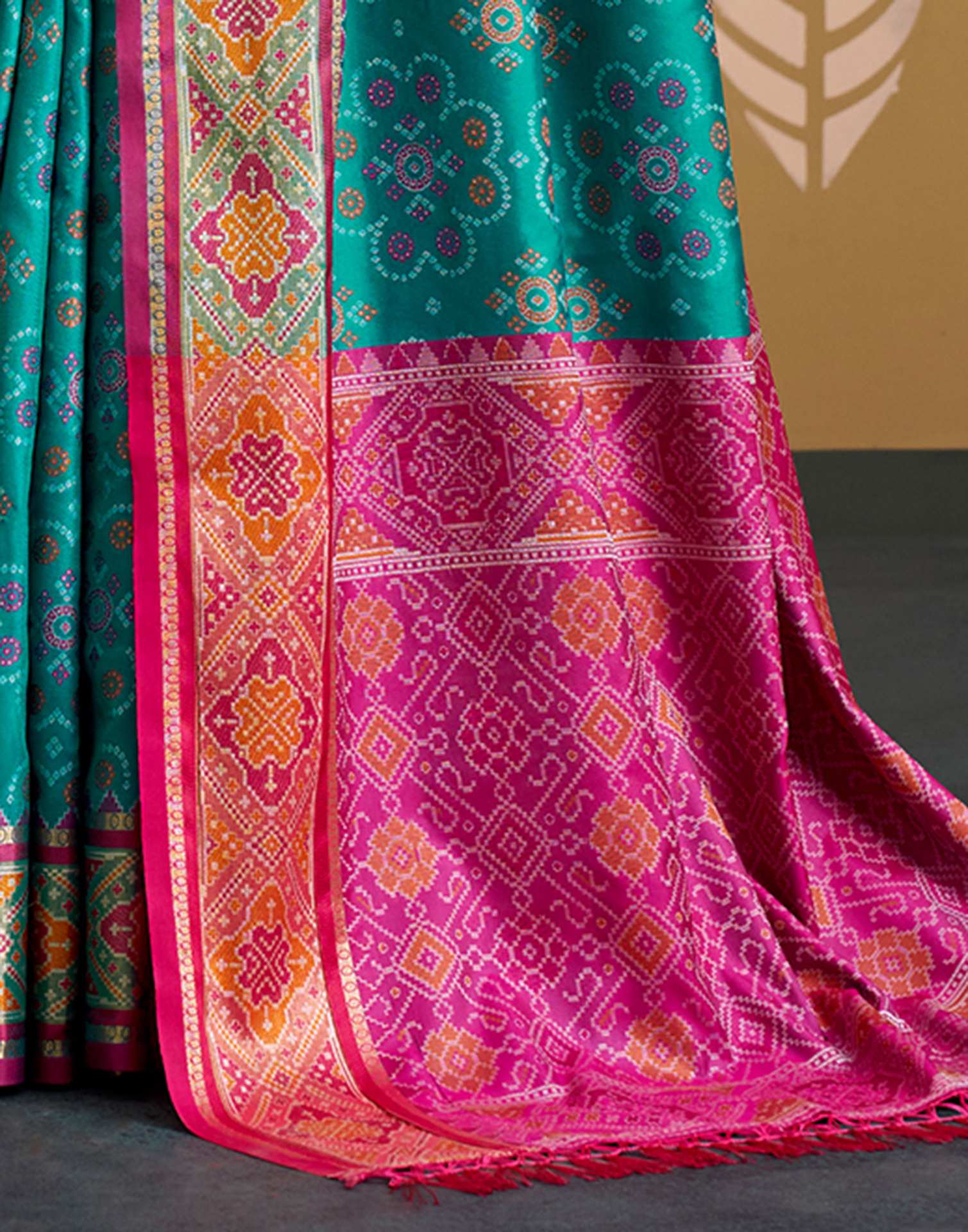 Teal Blue Silk Woven Patola Saree - Image 7