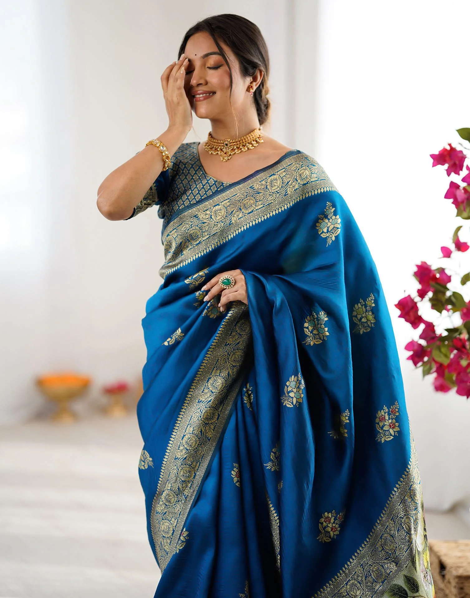 Teal Blue Silk Woven Saree - Image 4