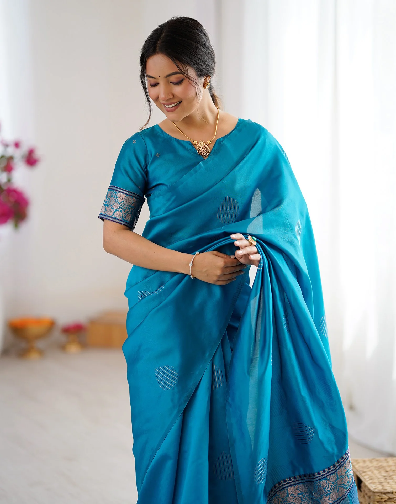 Teal Blue Silk Woven Saree - Image 2